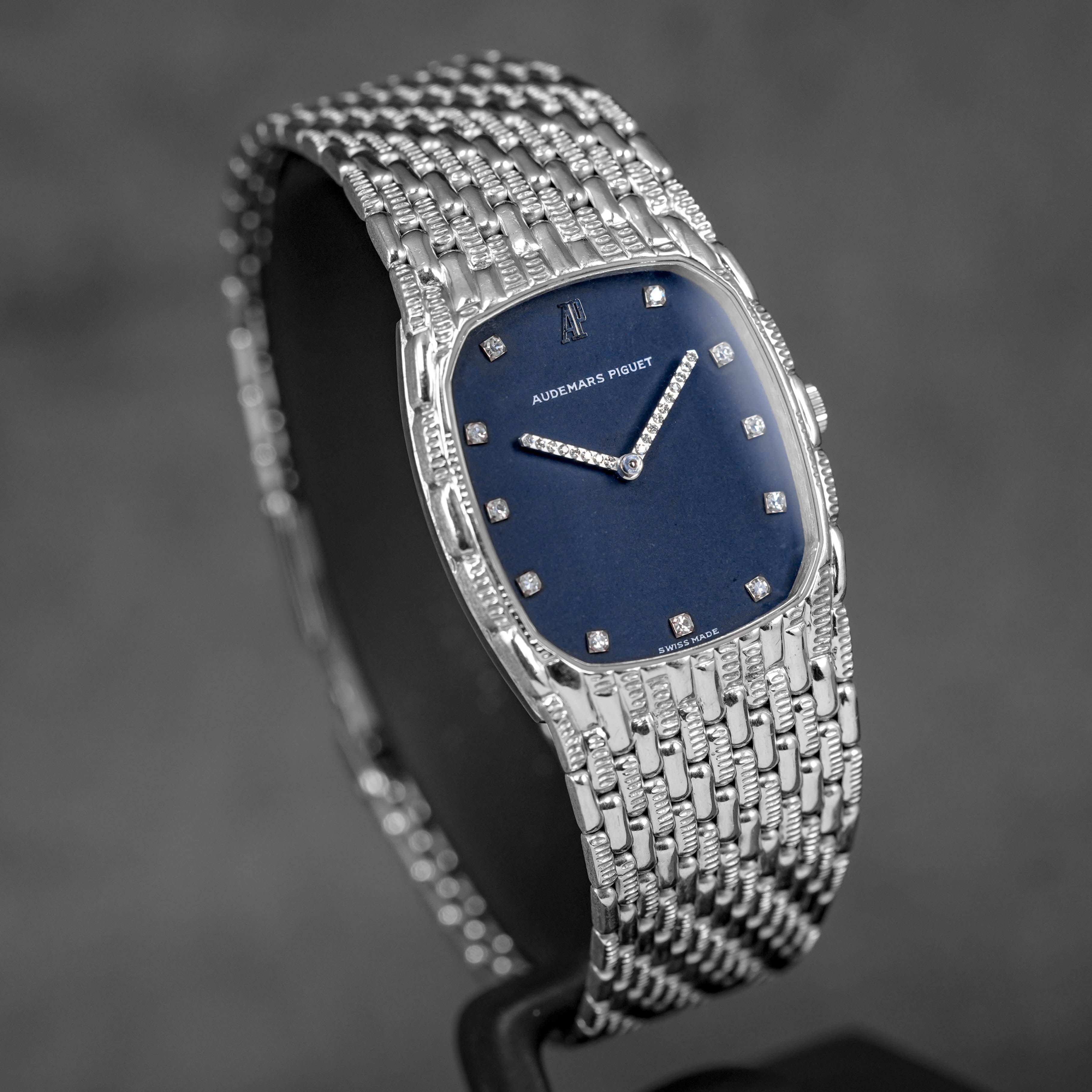 VINTAGE BAMBOO COBRA WHITEGOLD BLUE DIAMOND DIAL DIAMOND INDEX (WATCH ONLY)