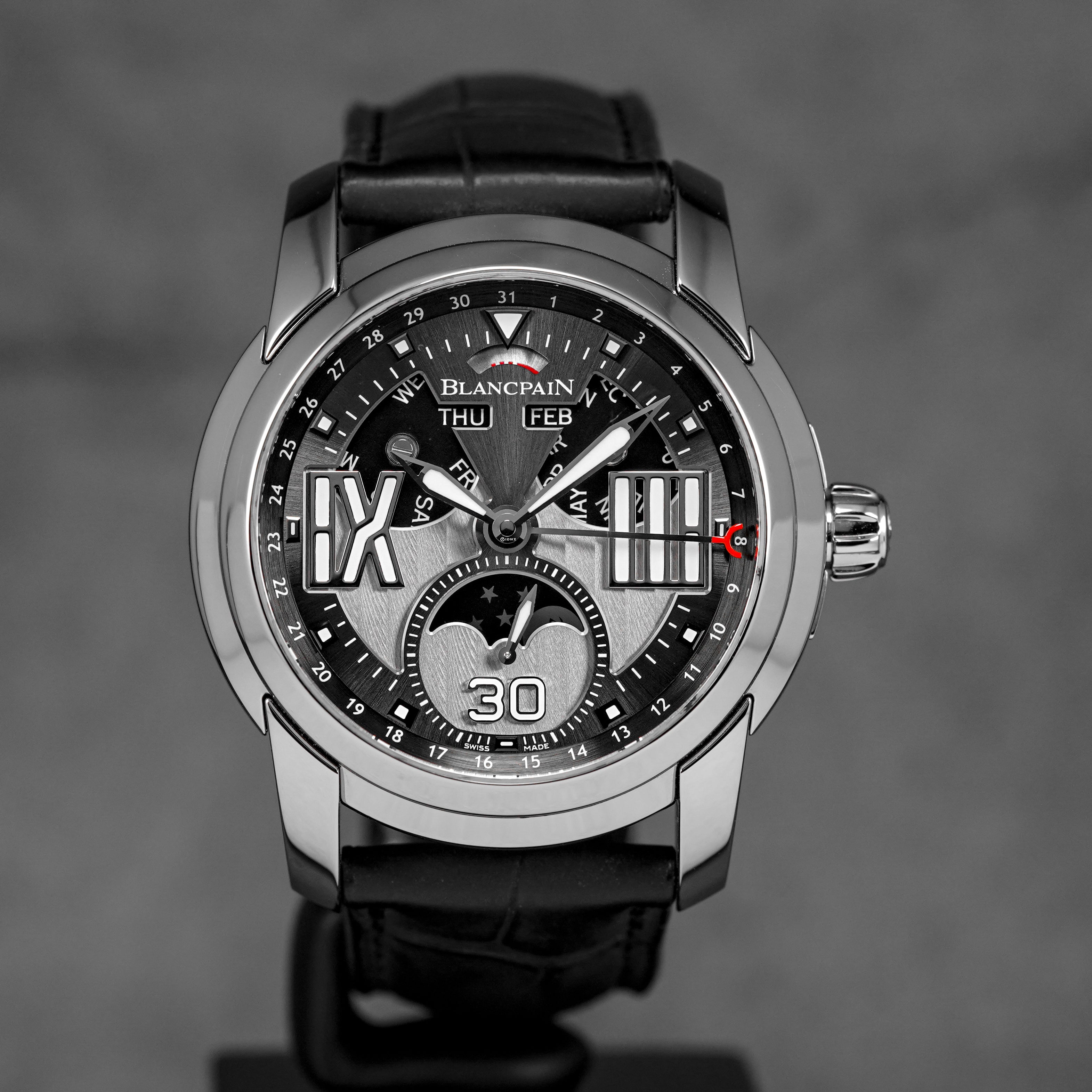 L-EVOLUTION COMPLETE CALENDAR 8 DAYS GREY DIAL (UNDATED)