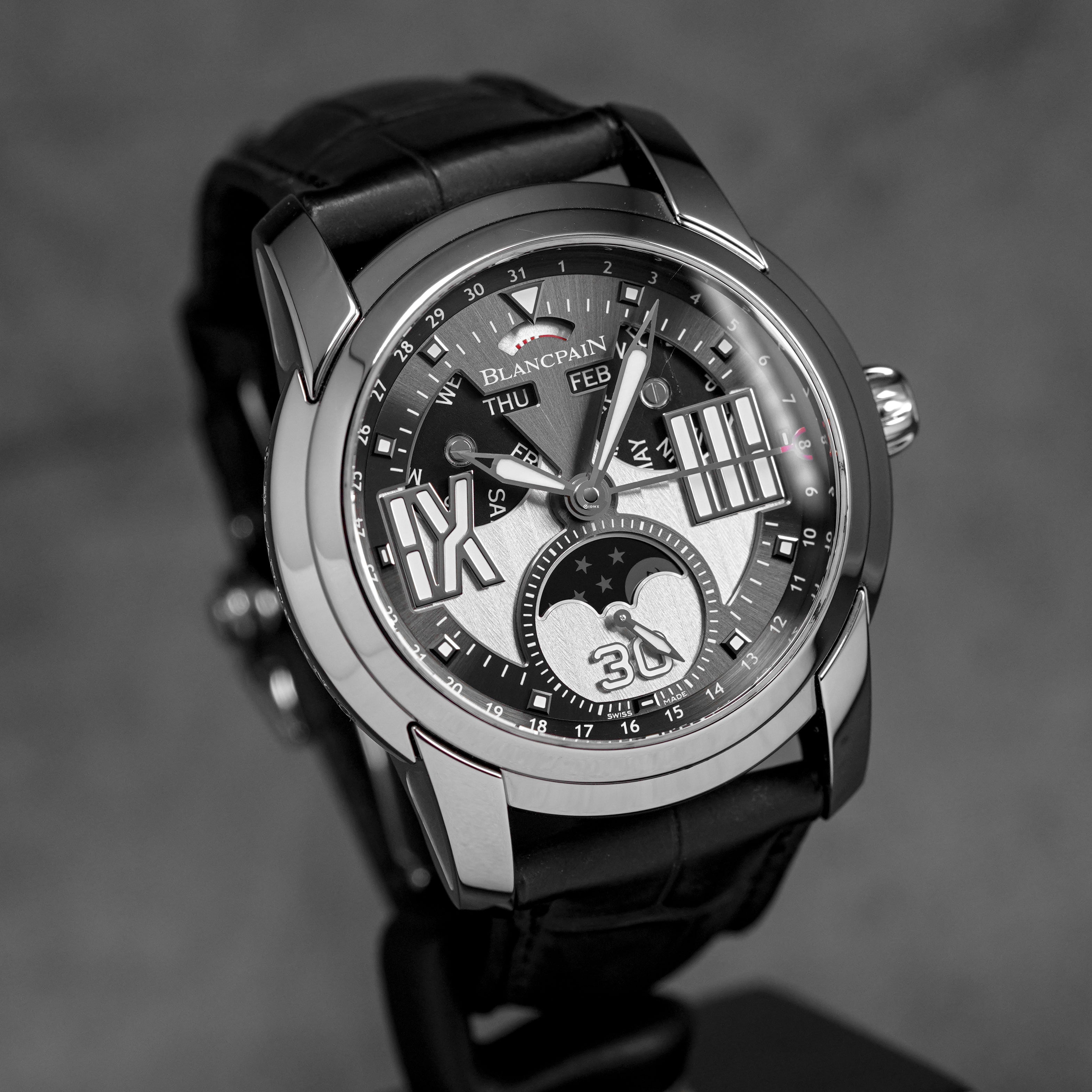 L-EVOLUTION COMPLETE CALENDAR 8 DAYS GREY DIAL (UNDATED)