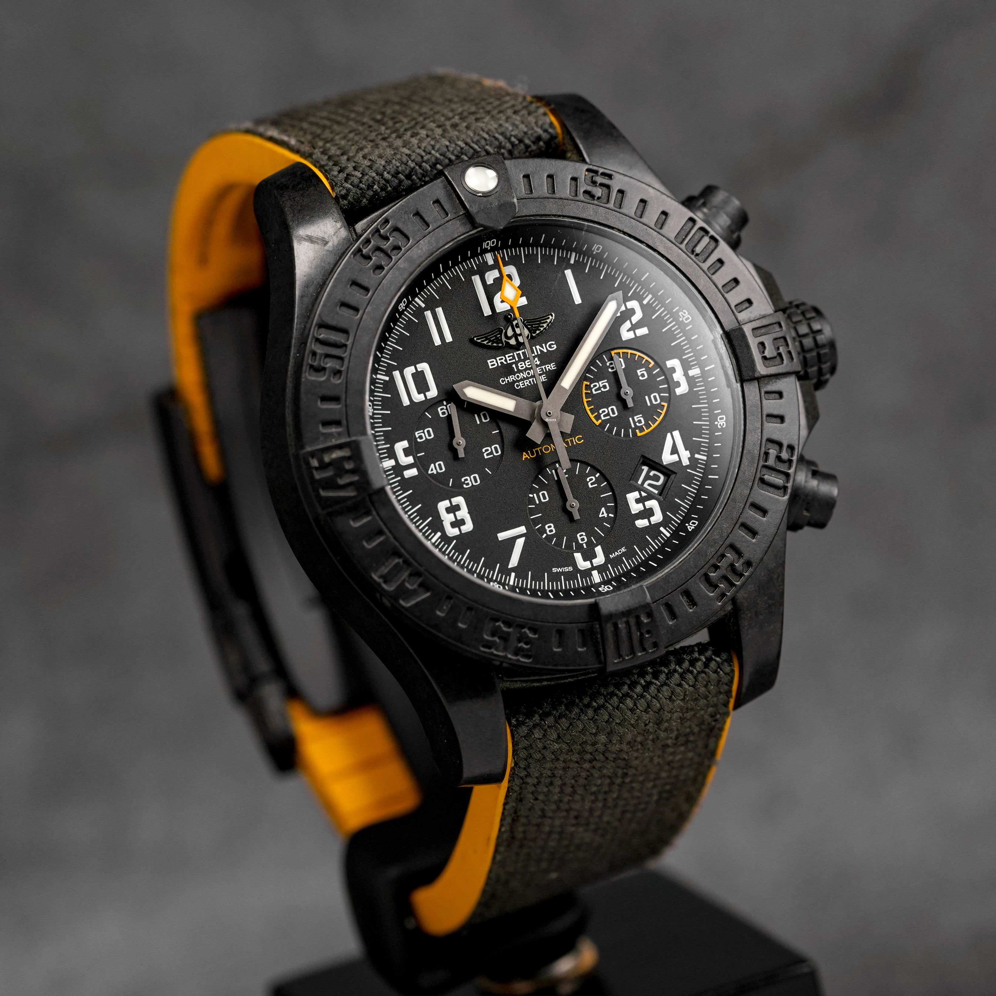 AVENGER HURRICANE 45MM BLACK DIAL (2017)