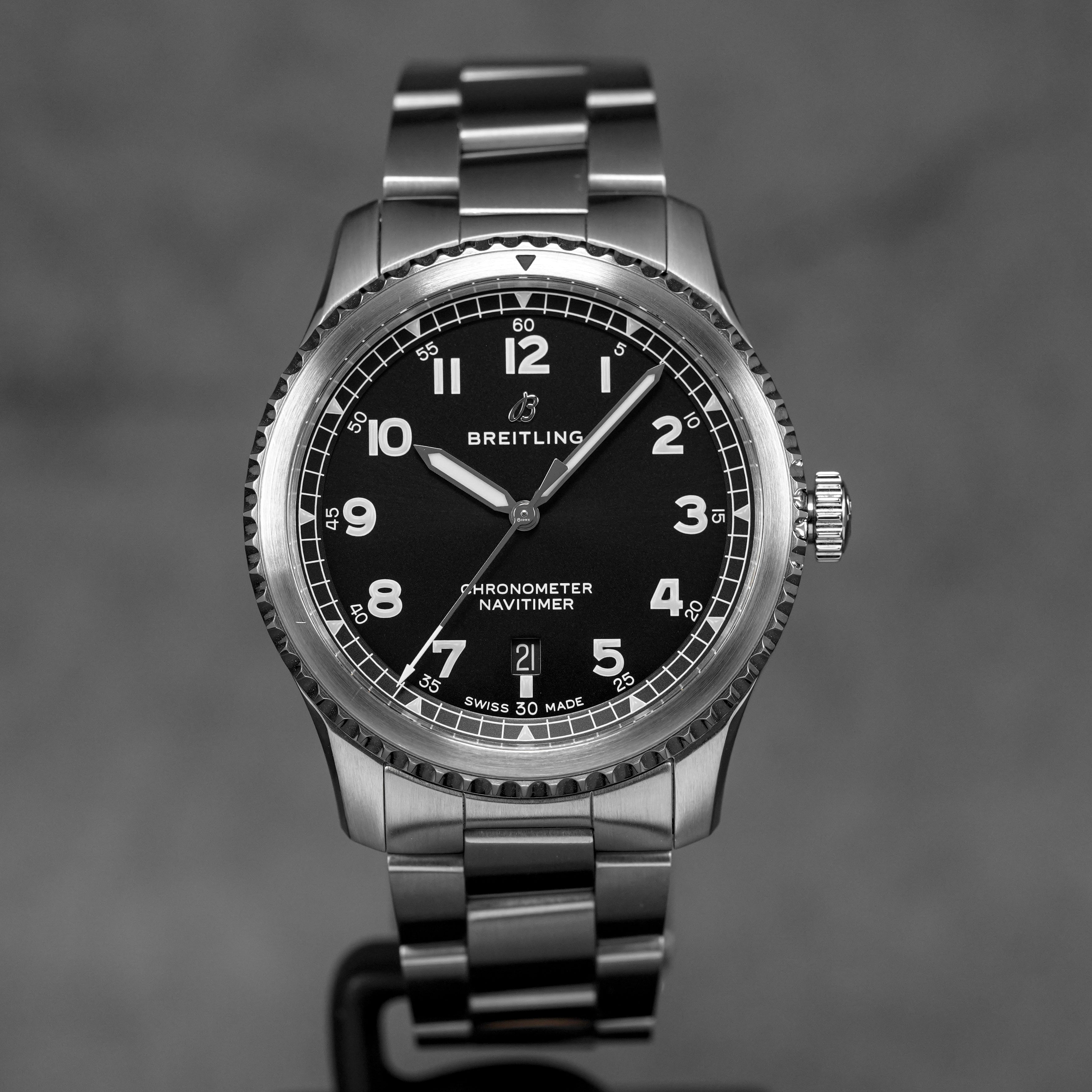 NAVITIMER 8 BLACK DIAL (2022)