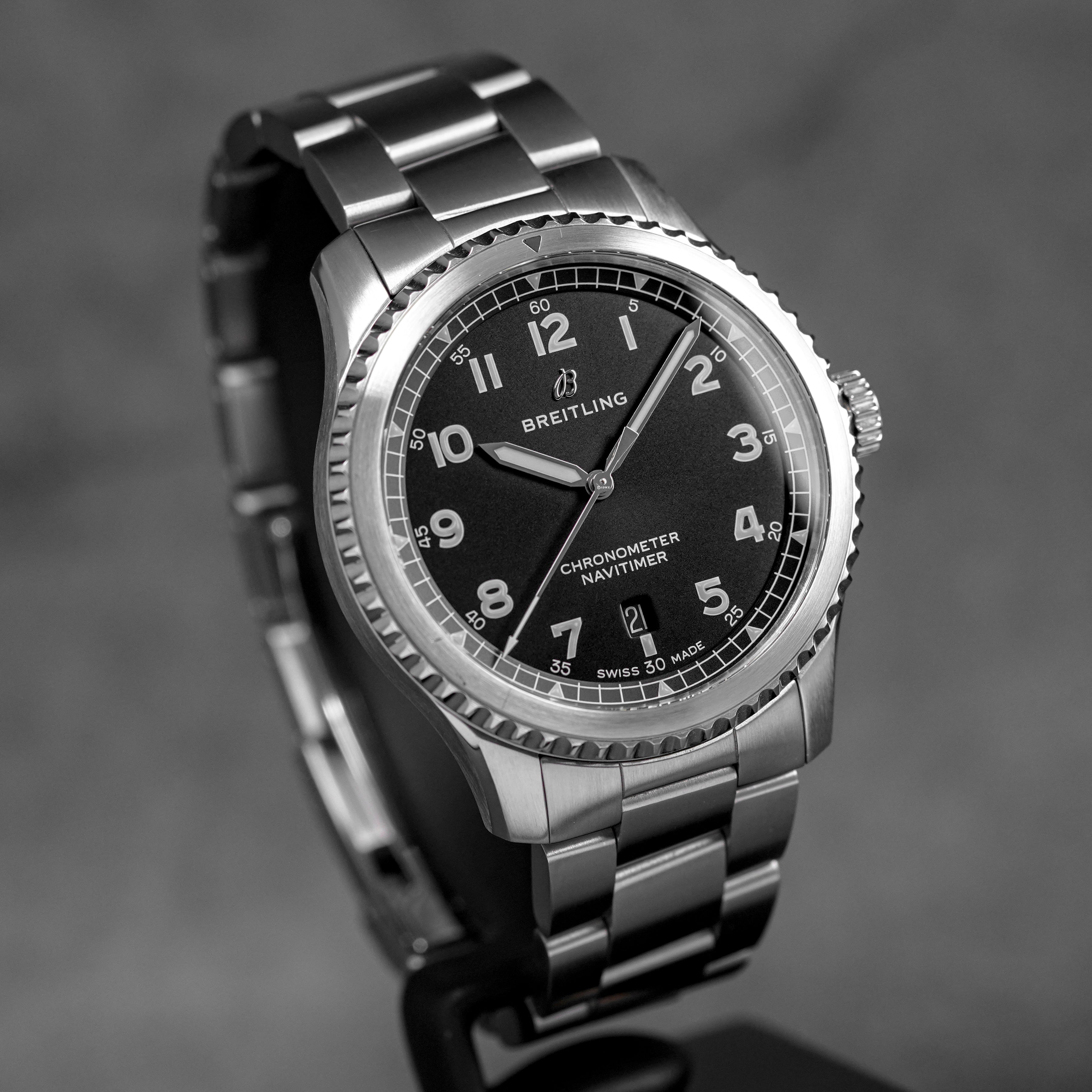 NAVITIMER 8 BLACK DIAL (2022)