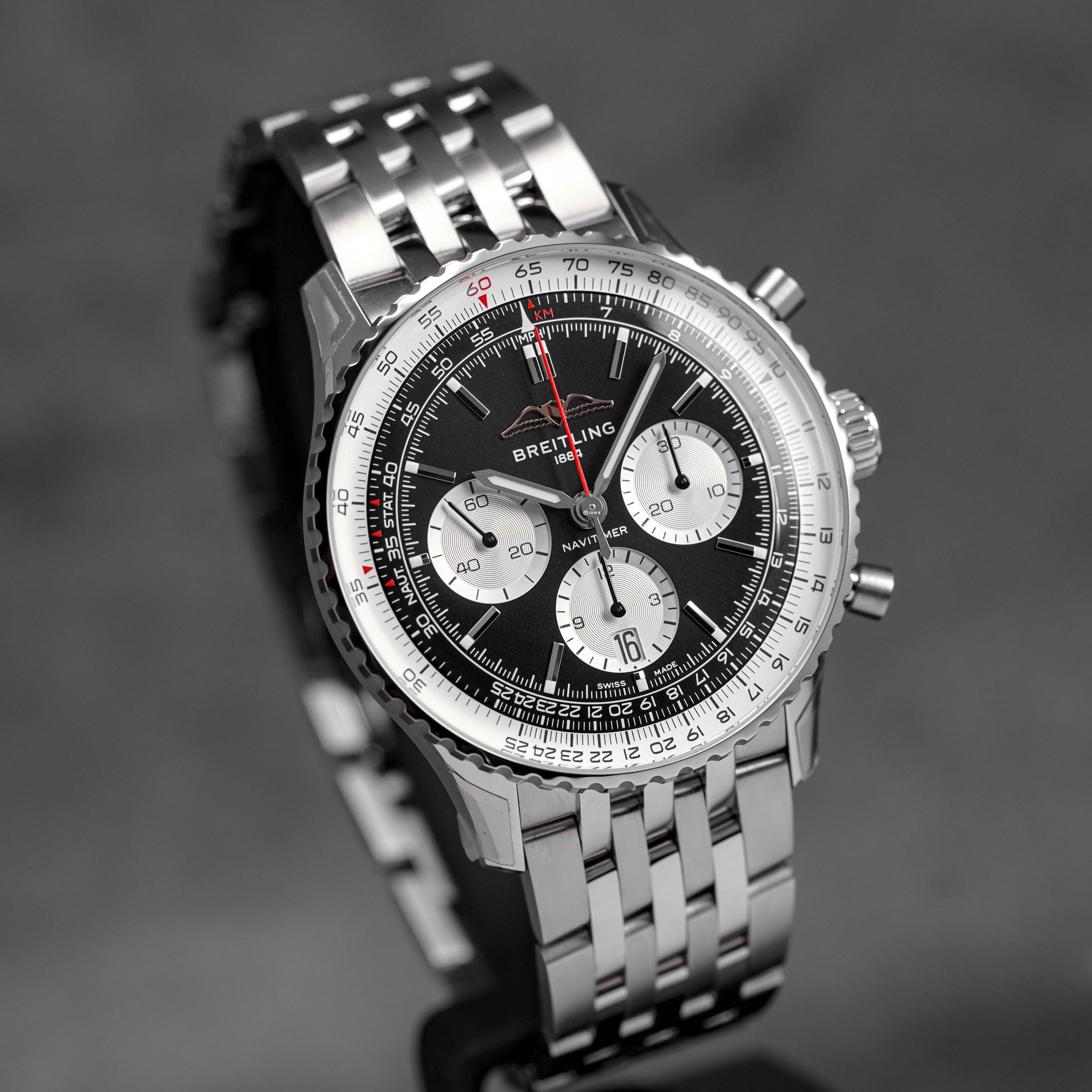 NAVITIMER B01 43MM CHRONOGRAPH BLACK DIAL (2025)