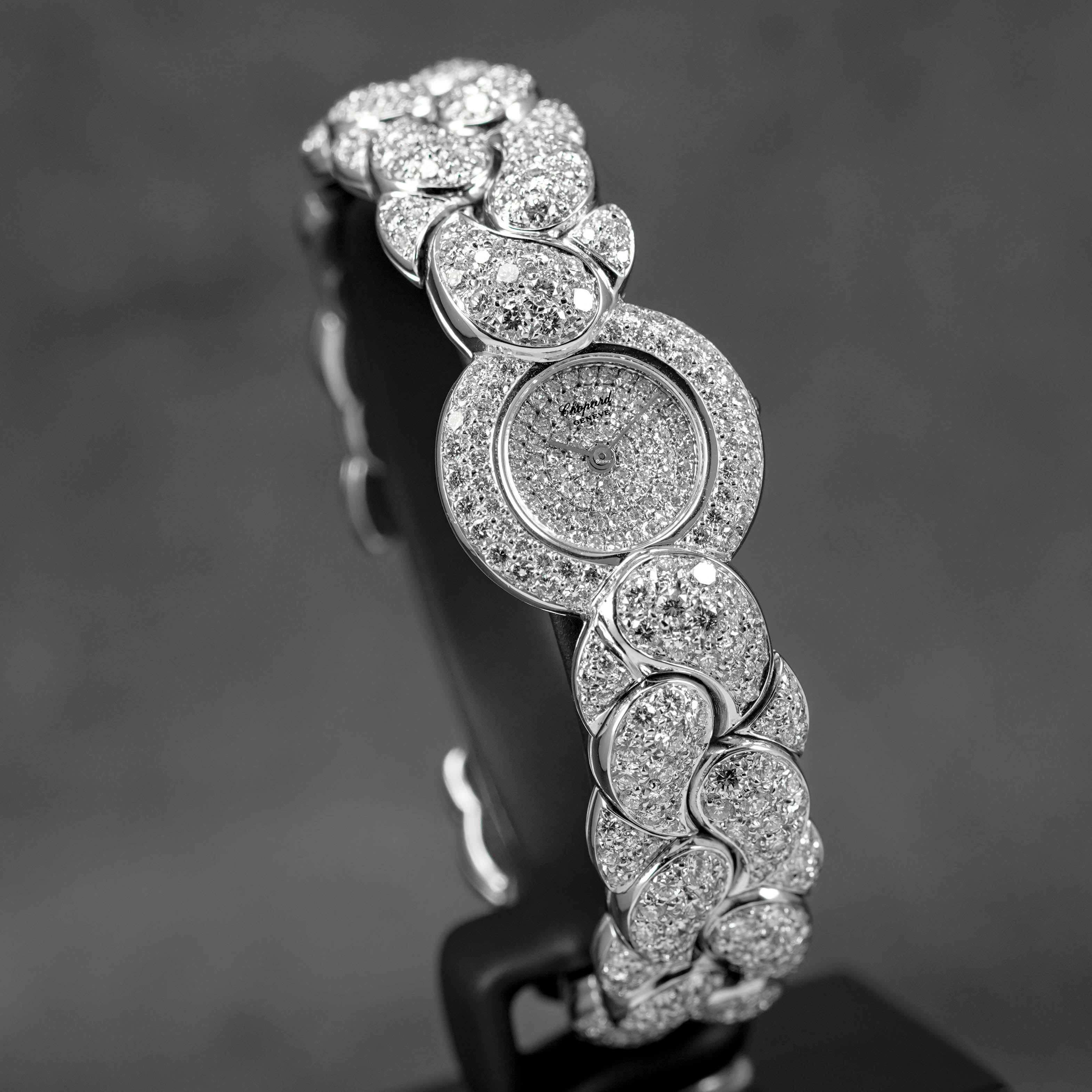 CASMIR PAVED DIAMOND-SET WHITEGOLD BANGLE (WATCH ONLY)