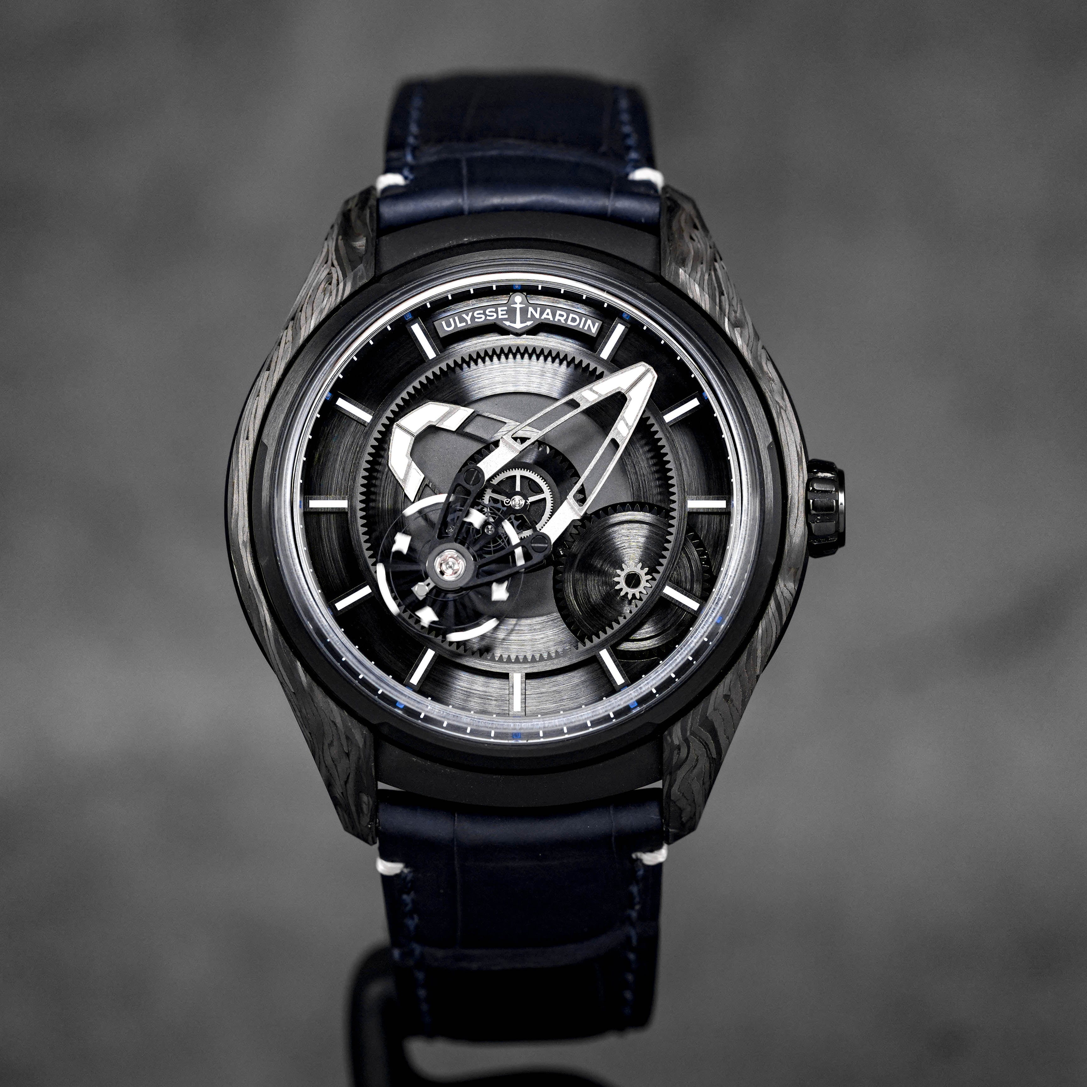 FREAK X CARBONIUM 43MM TITANIUM BLACK LIMITED EDITION (2024)