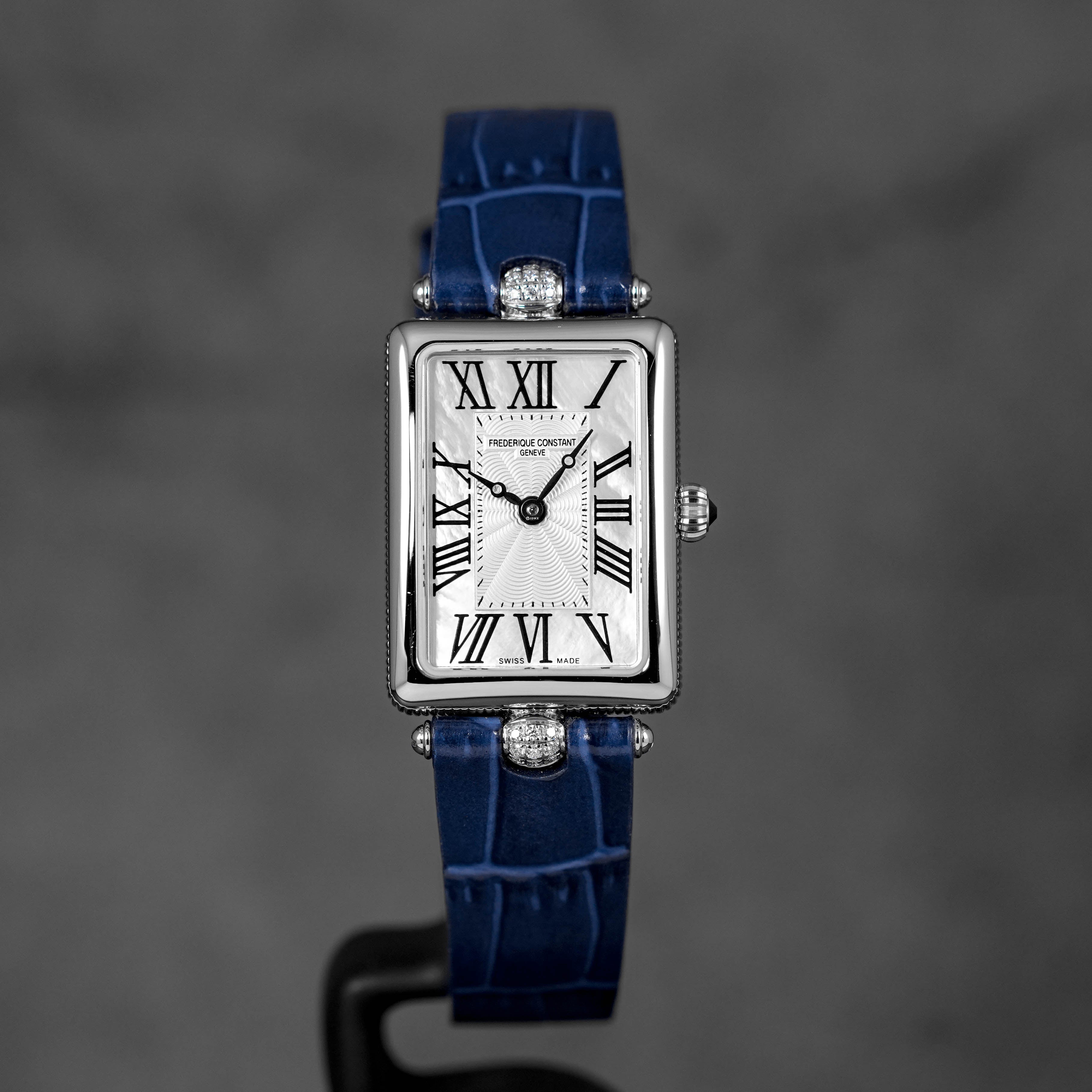 CLASSICS ART DECO CAREE STEEL MOP DIAL LEATHER STRAP (2025)