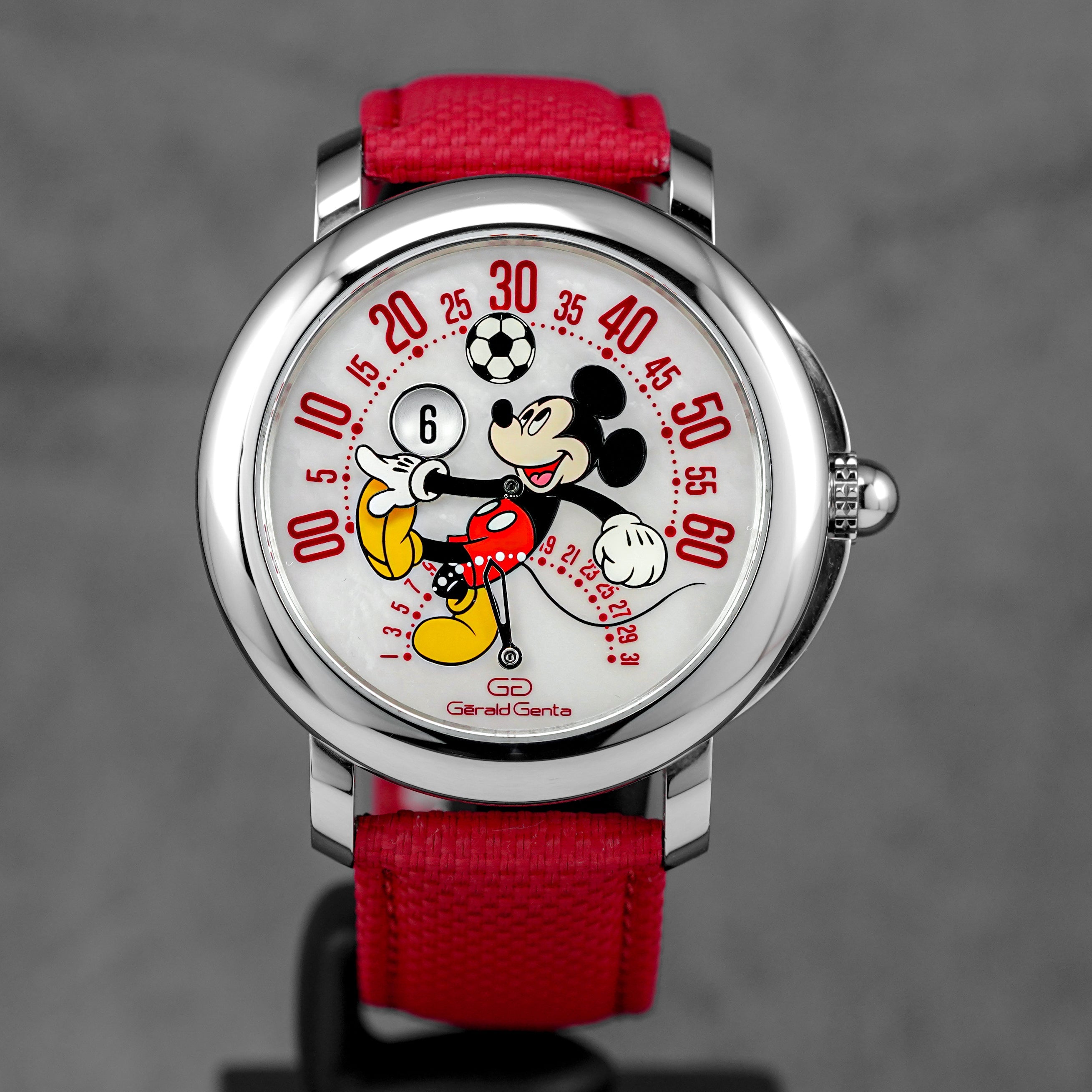 ARENA BI-RETROGRADE MICKEY MOUSE PLAYING FOOTBALL MOP DIAL LIMITED EDITION (2023)