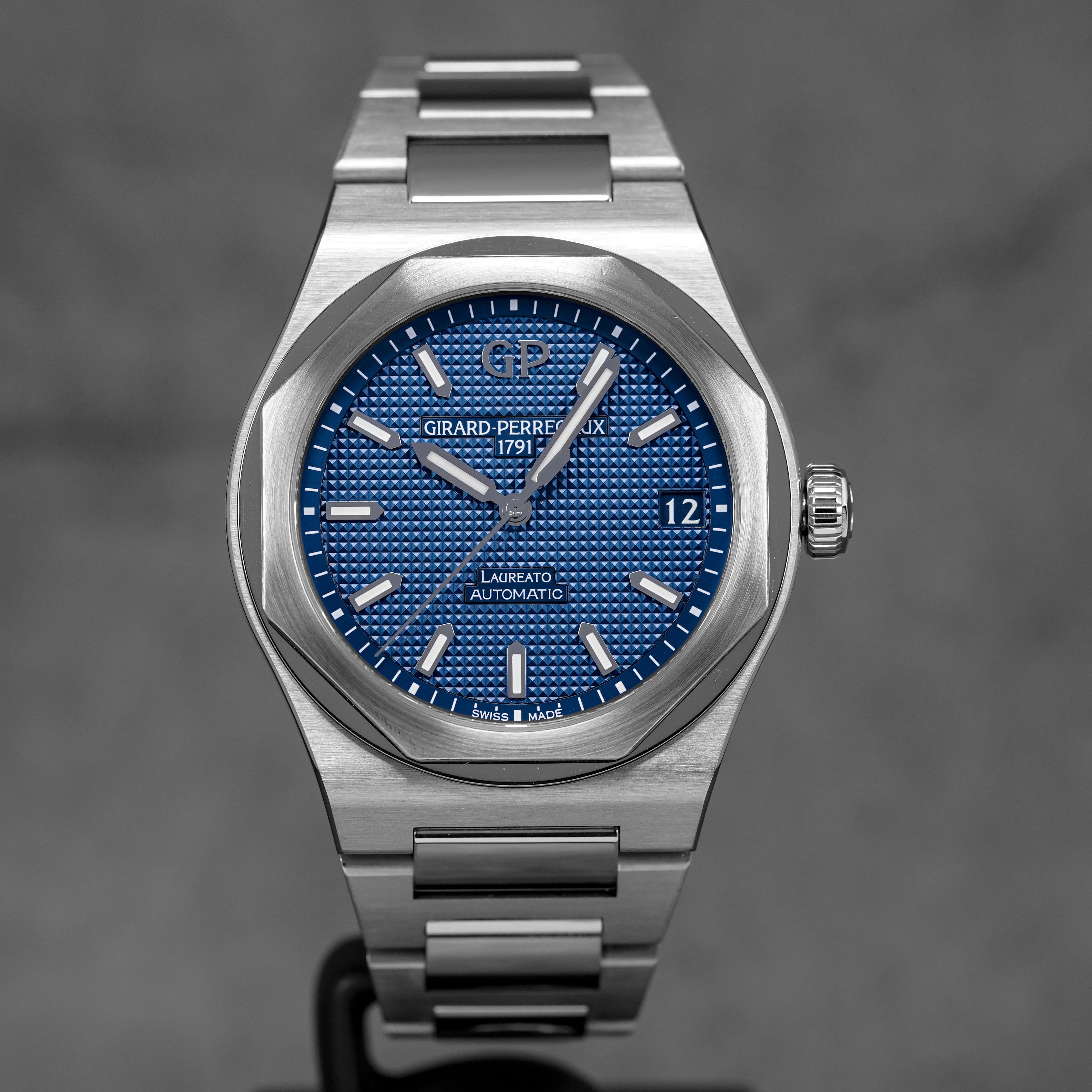 LAUREATO BLUE DIAL (2022)