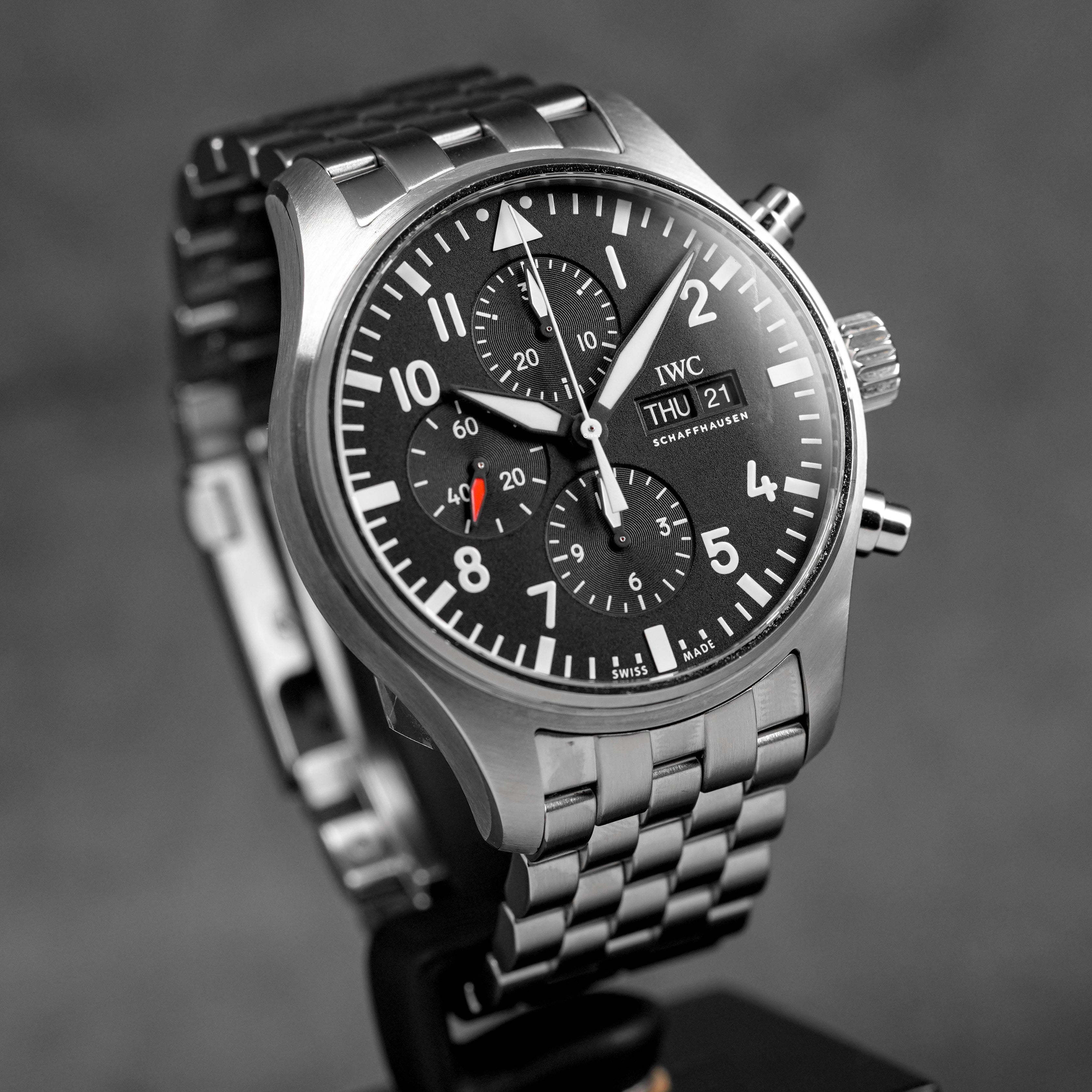 PILOT CHRONOGRAPH 43MM BLACK DIAL (2023)