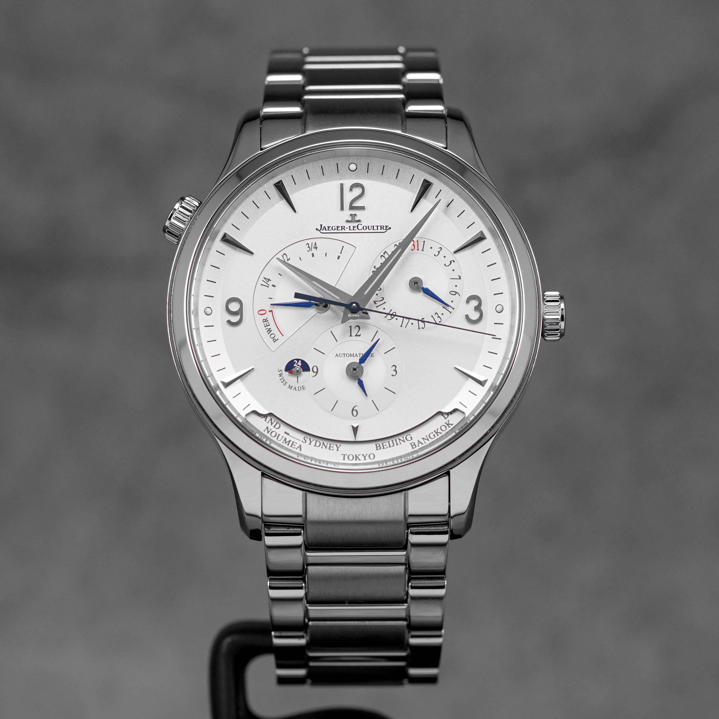 MASTER CONTROL GEOGRAPHIC SILVER DIAL (WATCH & BOX)