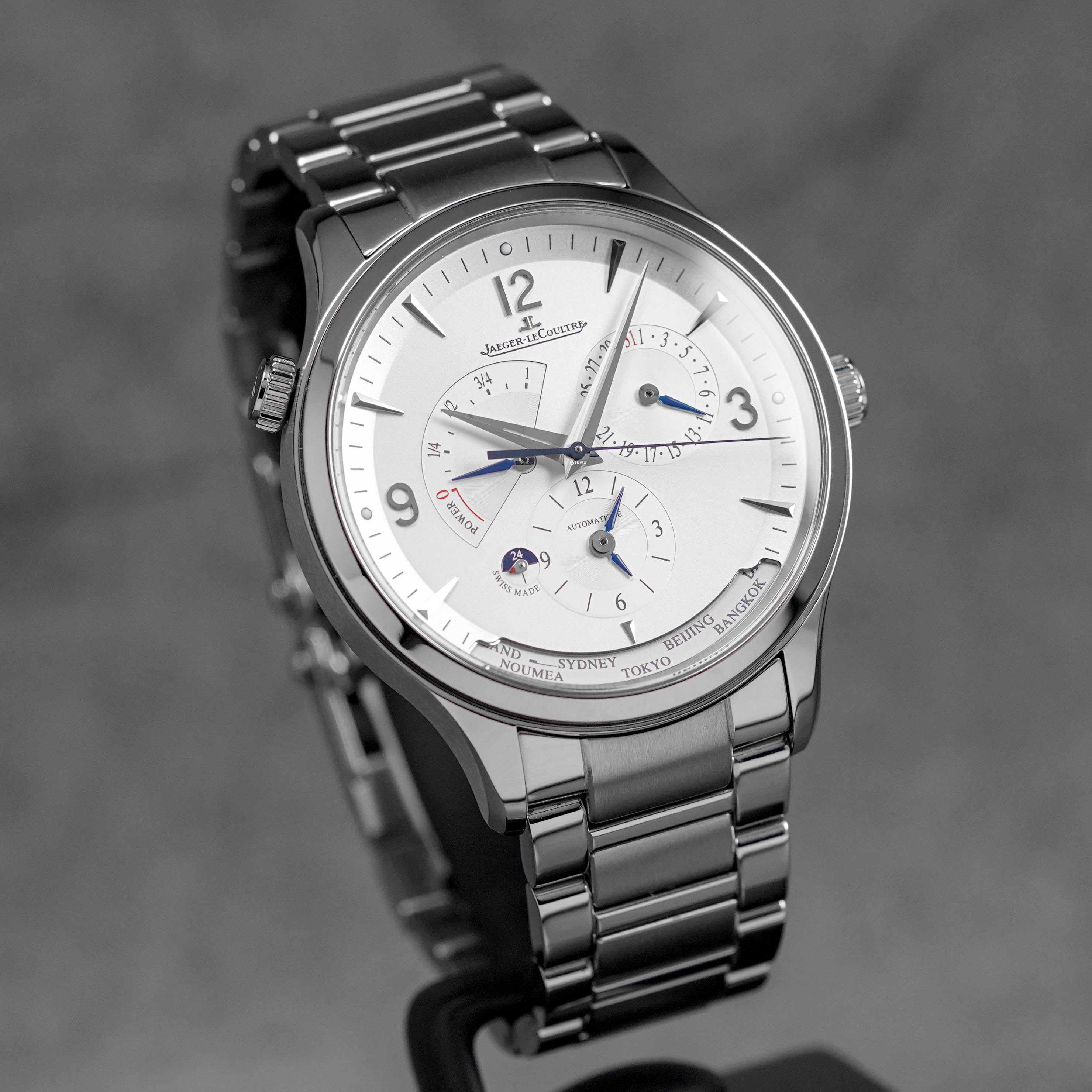 MASTER CONTROL GEOGRAPHIC SILVER DIAL (WATCH & BOX)