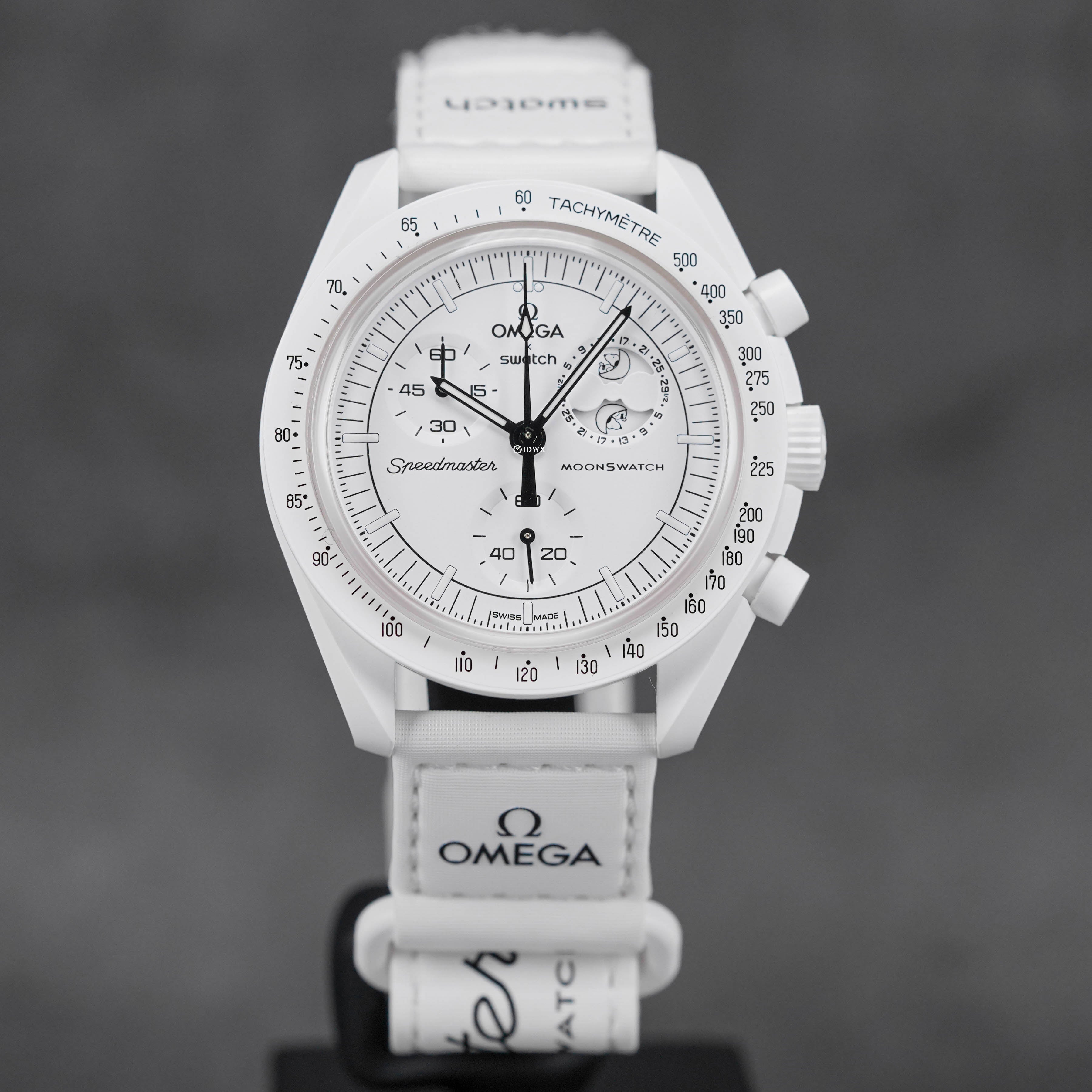 swatch maxi SPACE PEOPLE Ref. MGM 135（MAXI | Swatch®）
