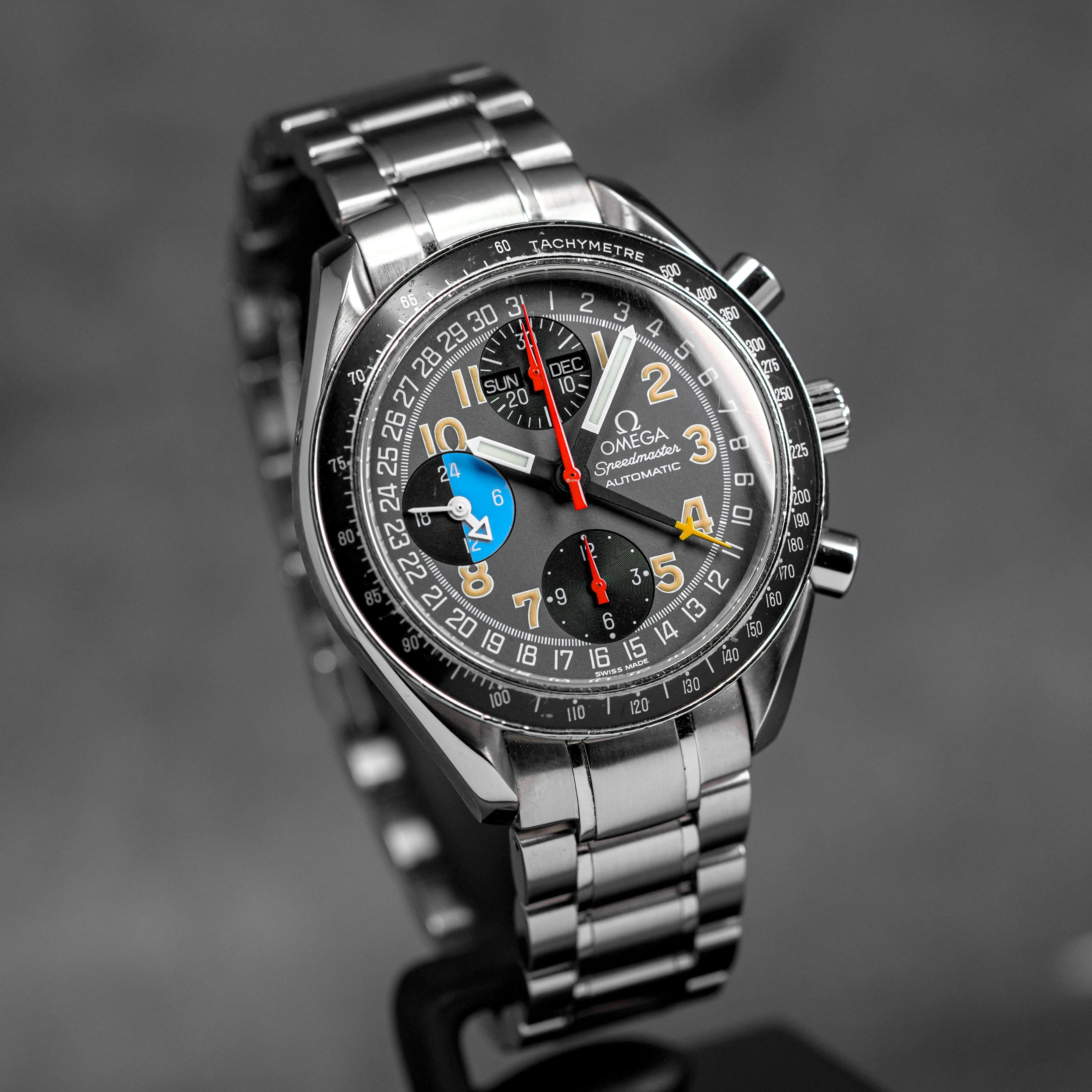 SPEEDMASTER TRIPLE CALENDAR CHRONOGRAPH MK40 GREY DIAL (1997)