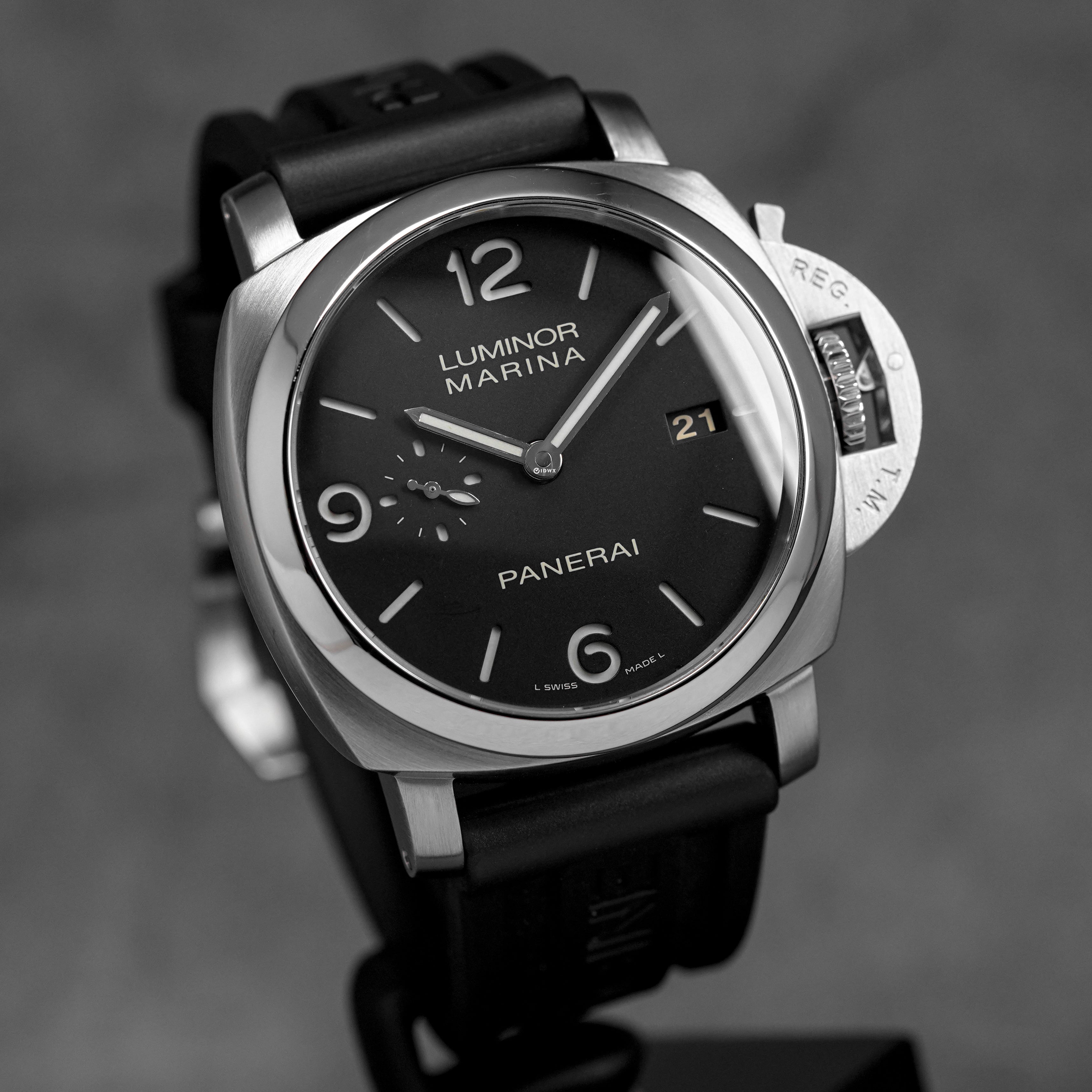 LUMINOR MARINA 3 DAYS 44MM BLACK DIAL PAM 312 (2015)