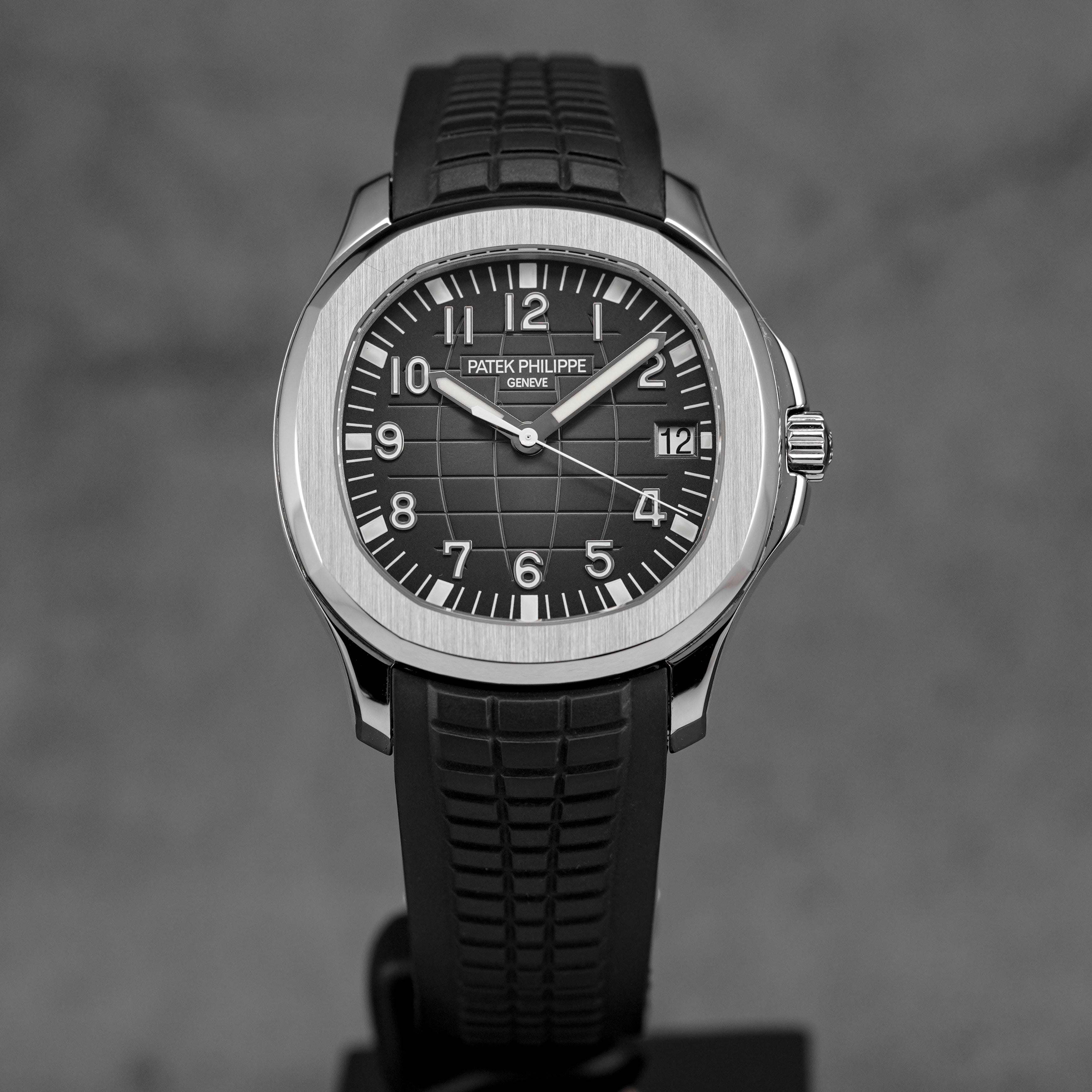 AQUANAUT 5167A-001 (WATCH, BOX, AND ARCHIVE PAPER)