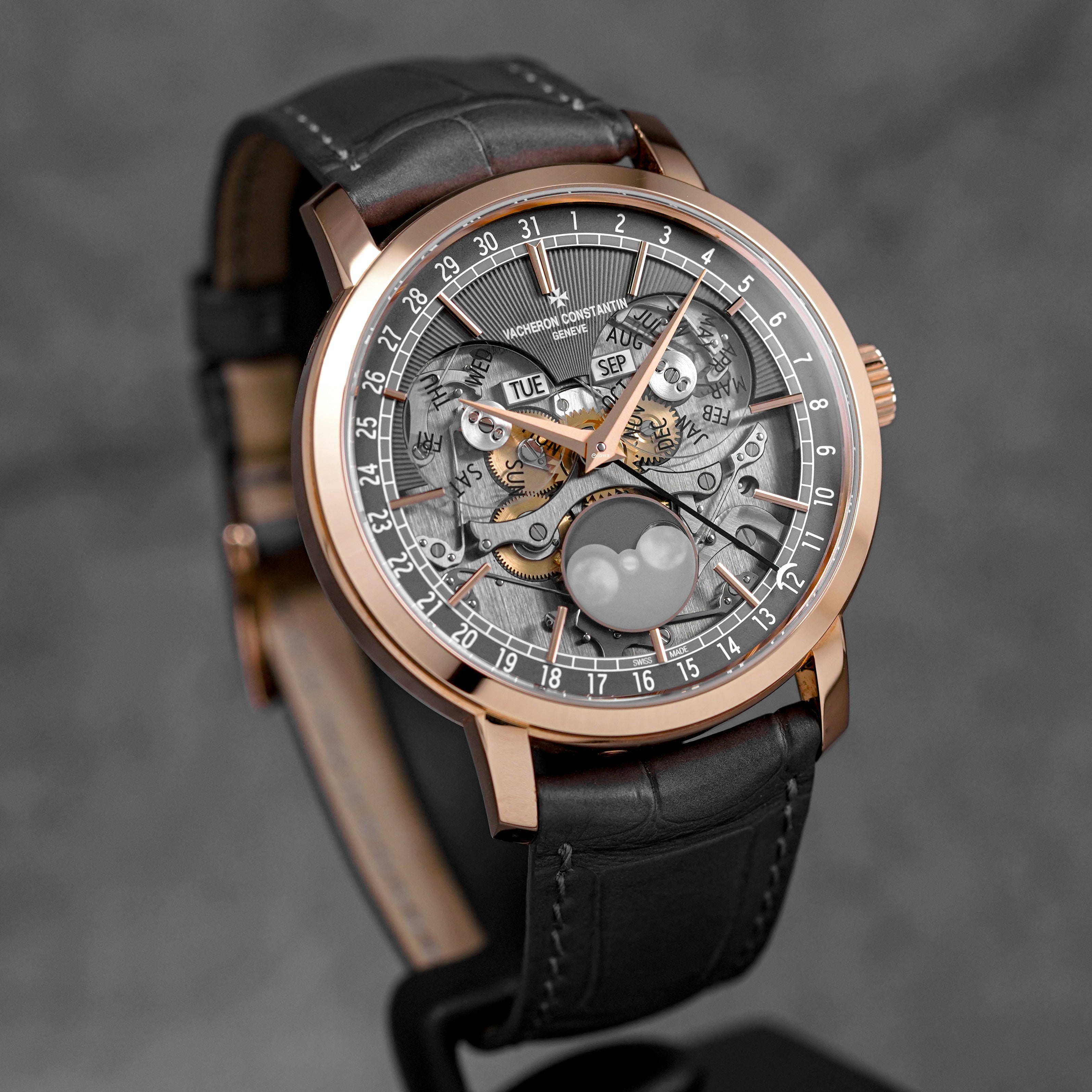TRADITIONNELLE COMPLETE CALENDAR OPENFACE ROSEGOLD (2023)