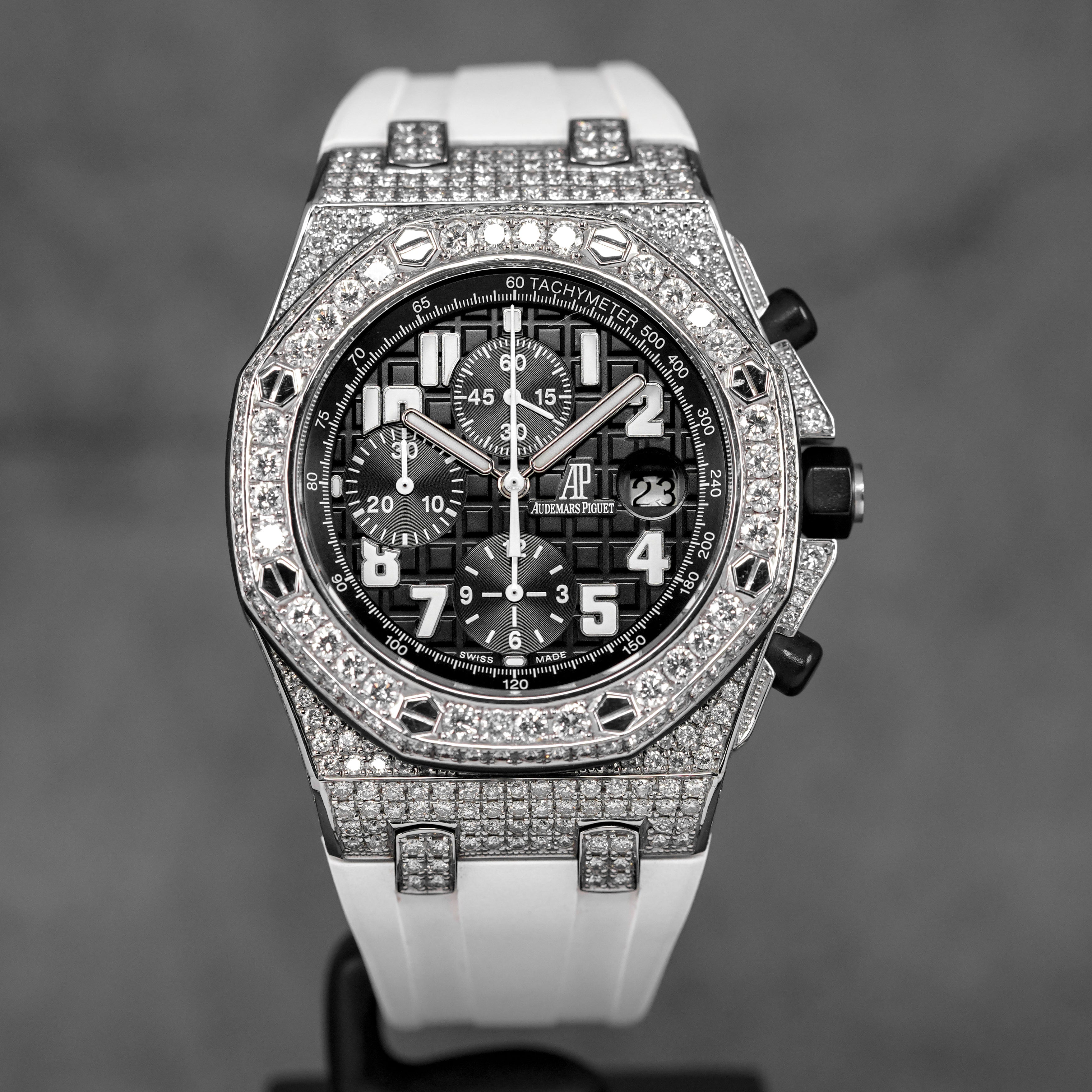 ROYAL OAK OFFSHORE CHRONOGRAPH 42MM 'BLACK THEME' CUSTOM DIAMOND SET (UNDATED)