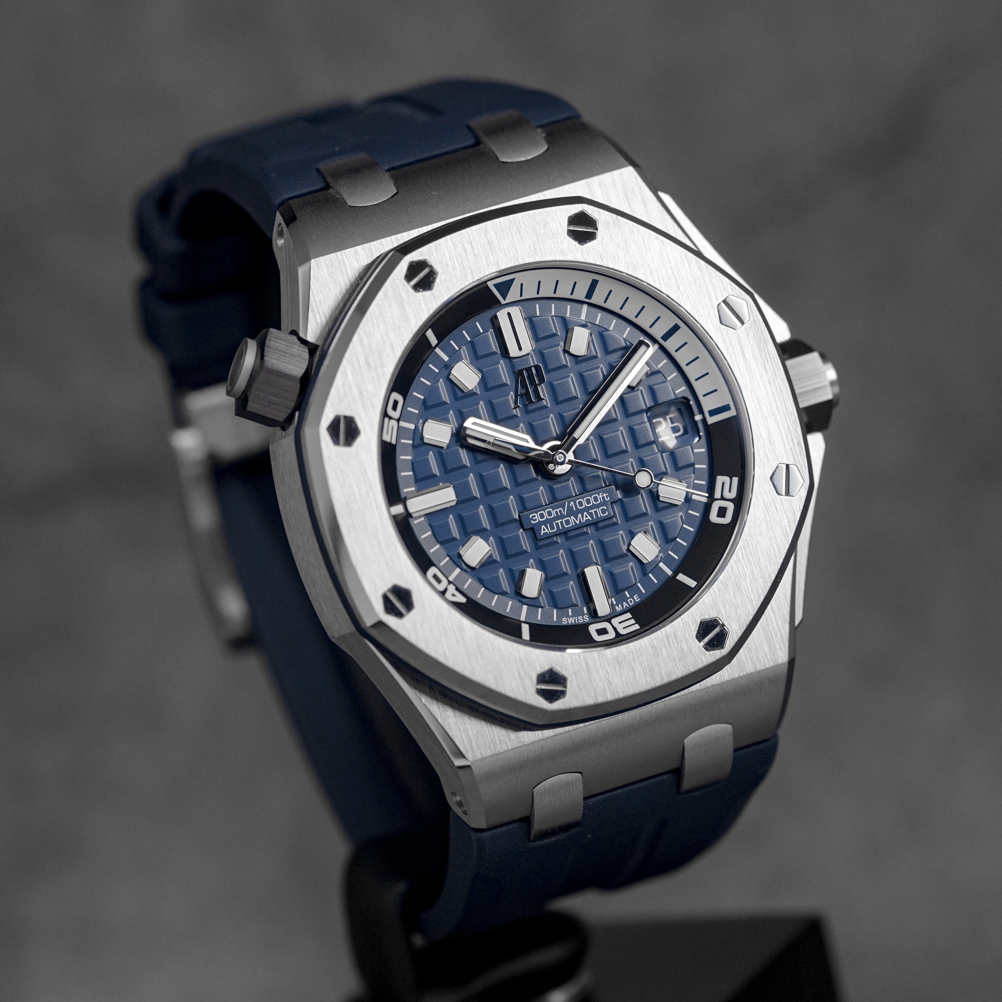 ROYAL OAK OFFSHORE DIVER 42MM BLUE DIAL (2025)