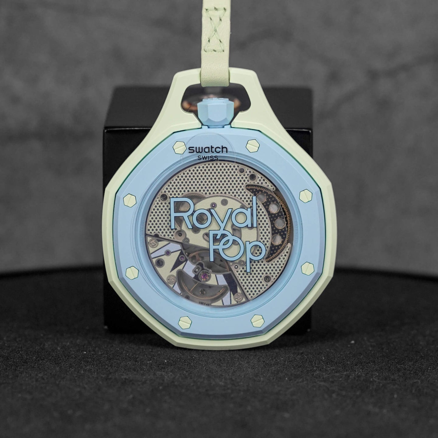 ROYAL POP BLAUE ACHT (2026)