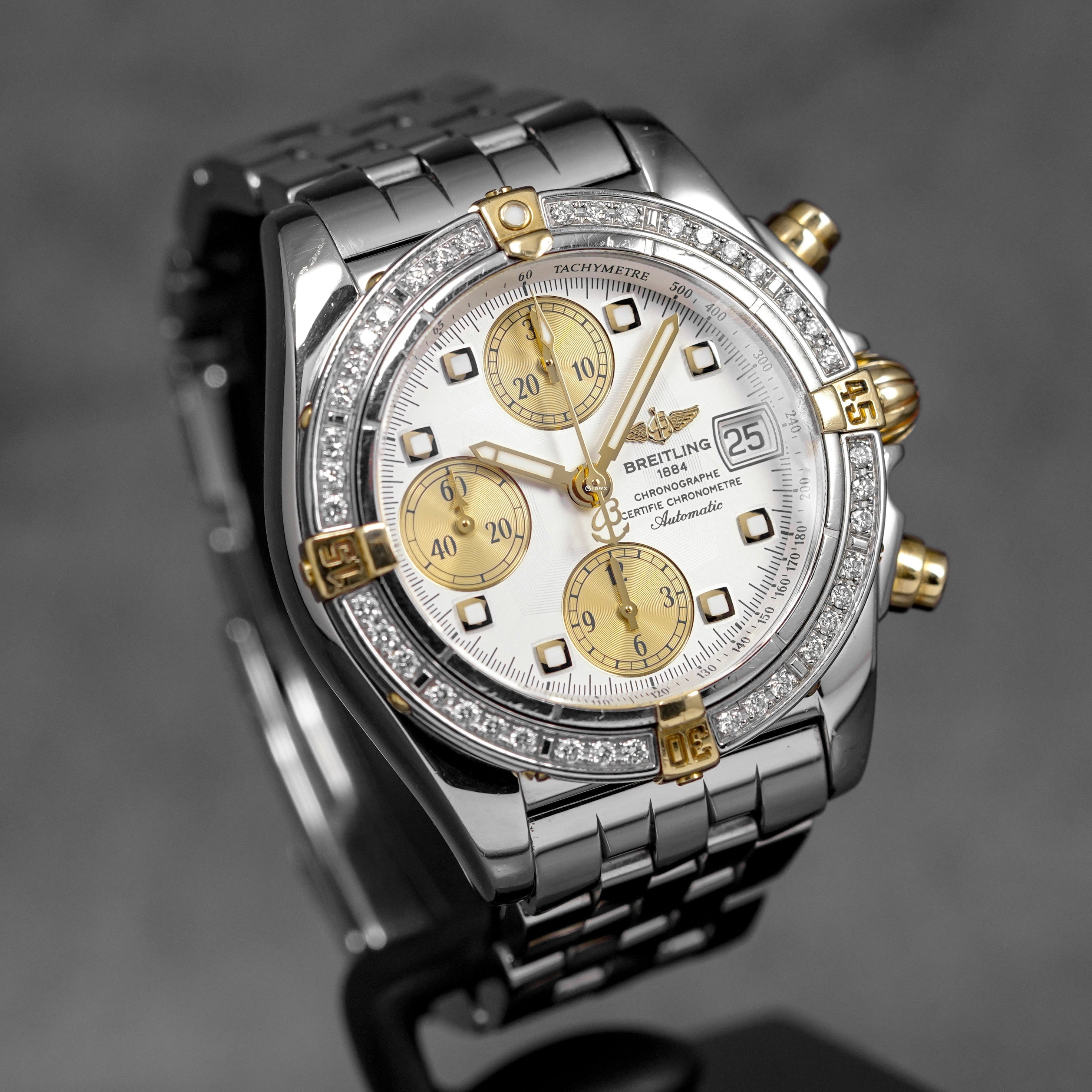 CHRONOMAT COCKPIT TWOTONE YELLOWGOLD MOP DIAL DIAMOND BEZEL (2011)