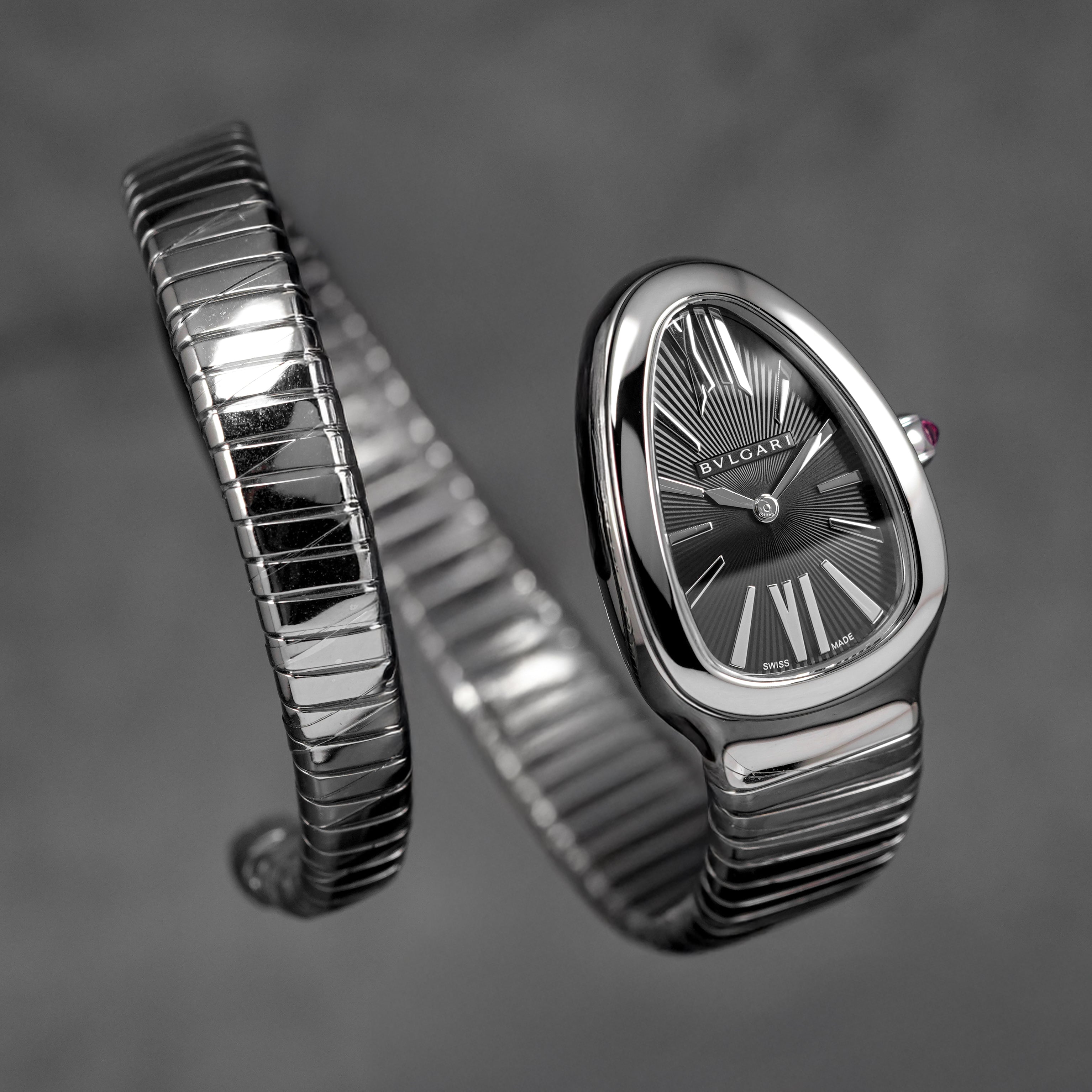 SERPENTI TUBOGAS BLACK DIAL (2025)