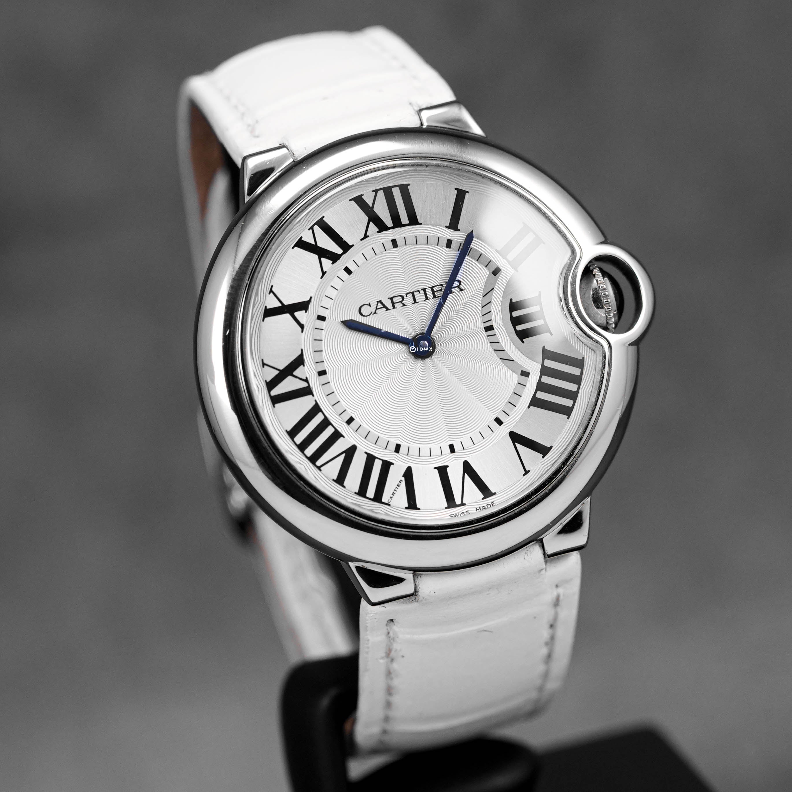 BALLON BLEU 33MM SILVER DIAL LEATHER STRAP (WATCH & BOX)