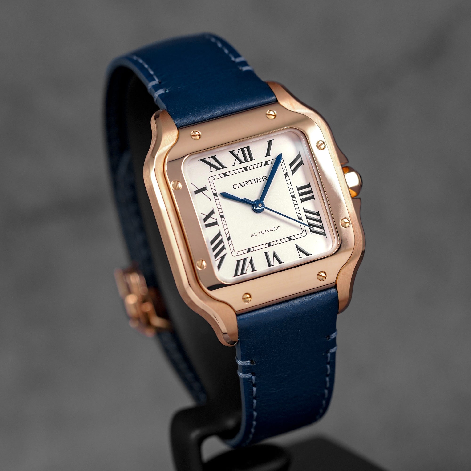 SANTOS M ROSEGOLD SILVER DIAL (2025)