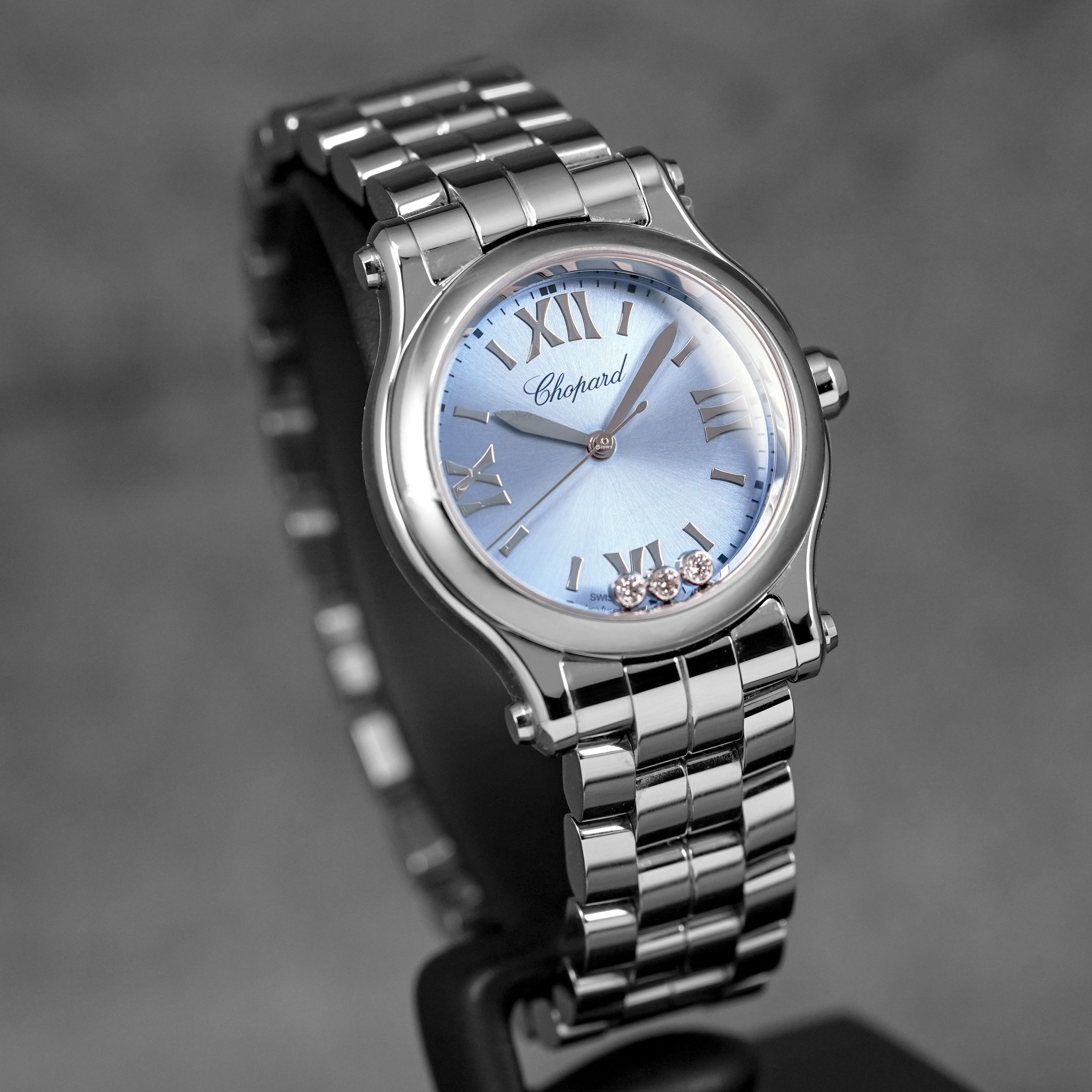 HAPPY SPORT ROUND LIGHT BLUE DIAMONDS DIAL (2024)