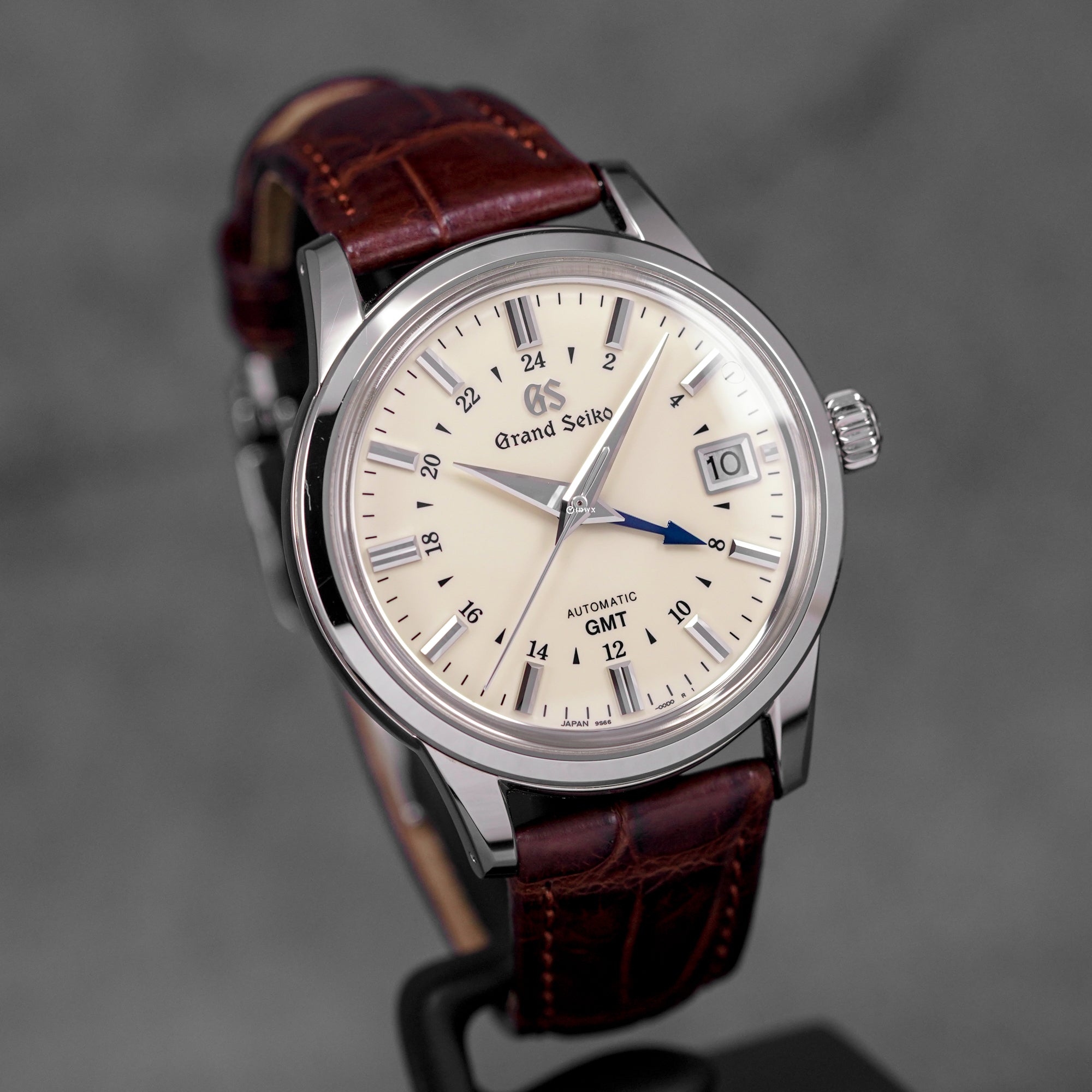 ELEGANCE COLLECTION GMT IVORY DIAL (2024)
