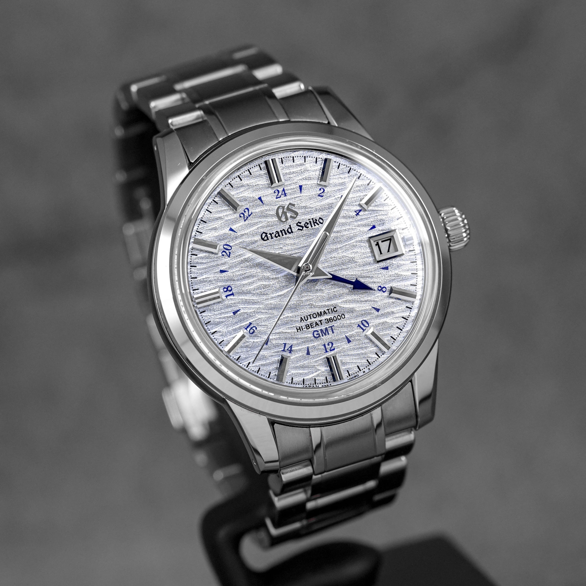 ELEGANCE COLLECTION GMT 'SHOSHO' BLUE WAVE DIAL (2023)