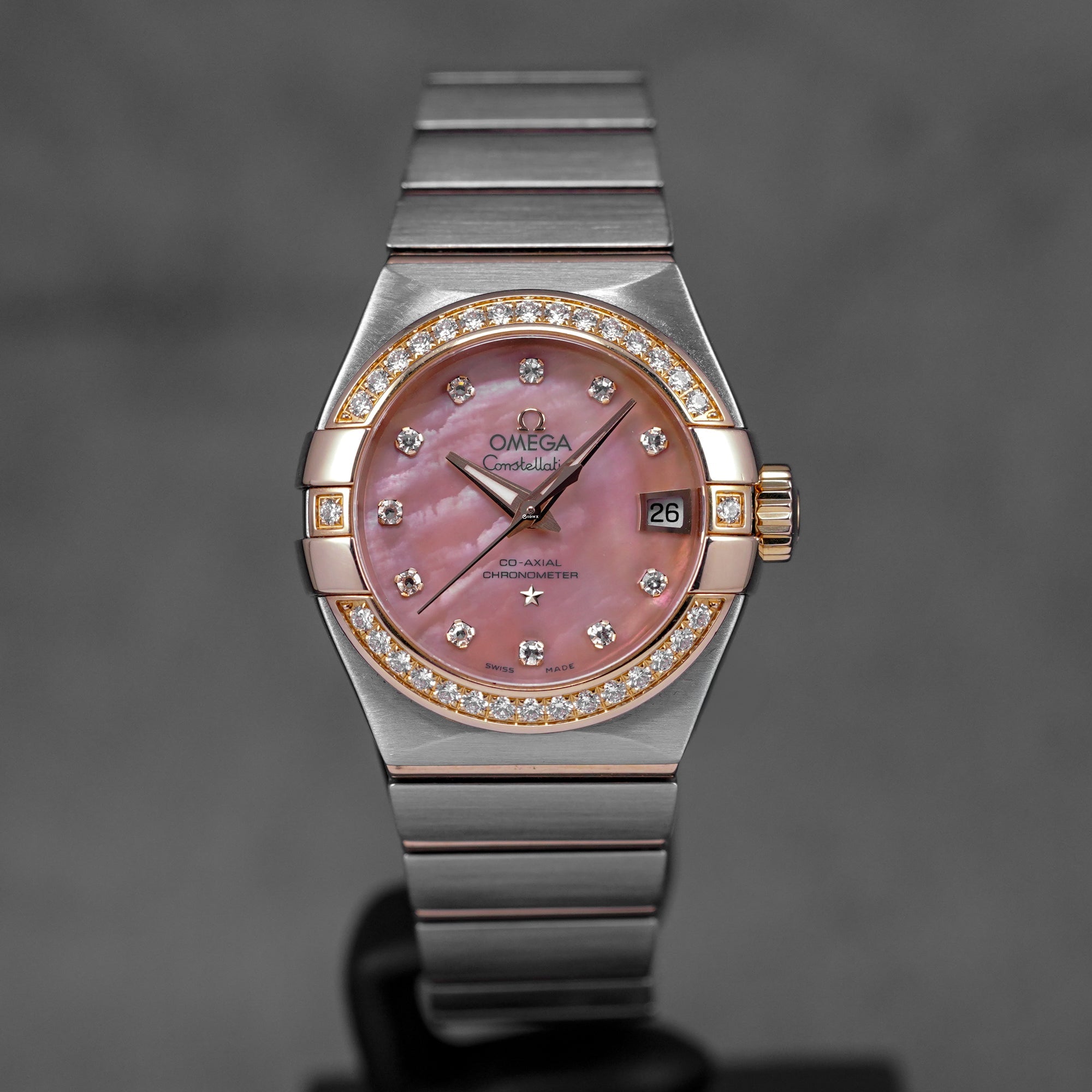 CONSTELLATION 27MM TWOTONE ROSEGOLD MOP DIAMOND DIAL DIAMOND BEZEL (2016)