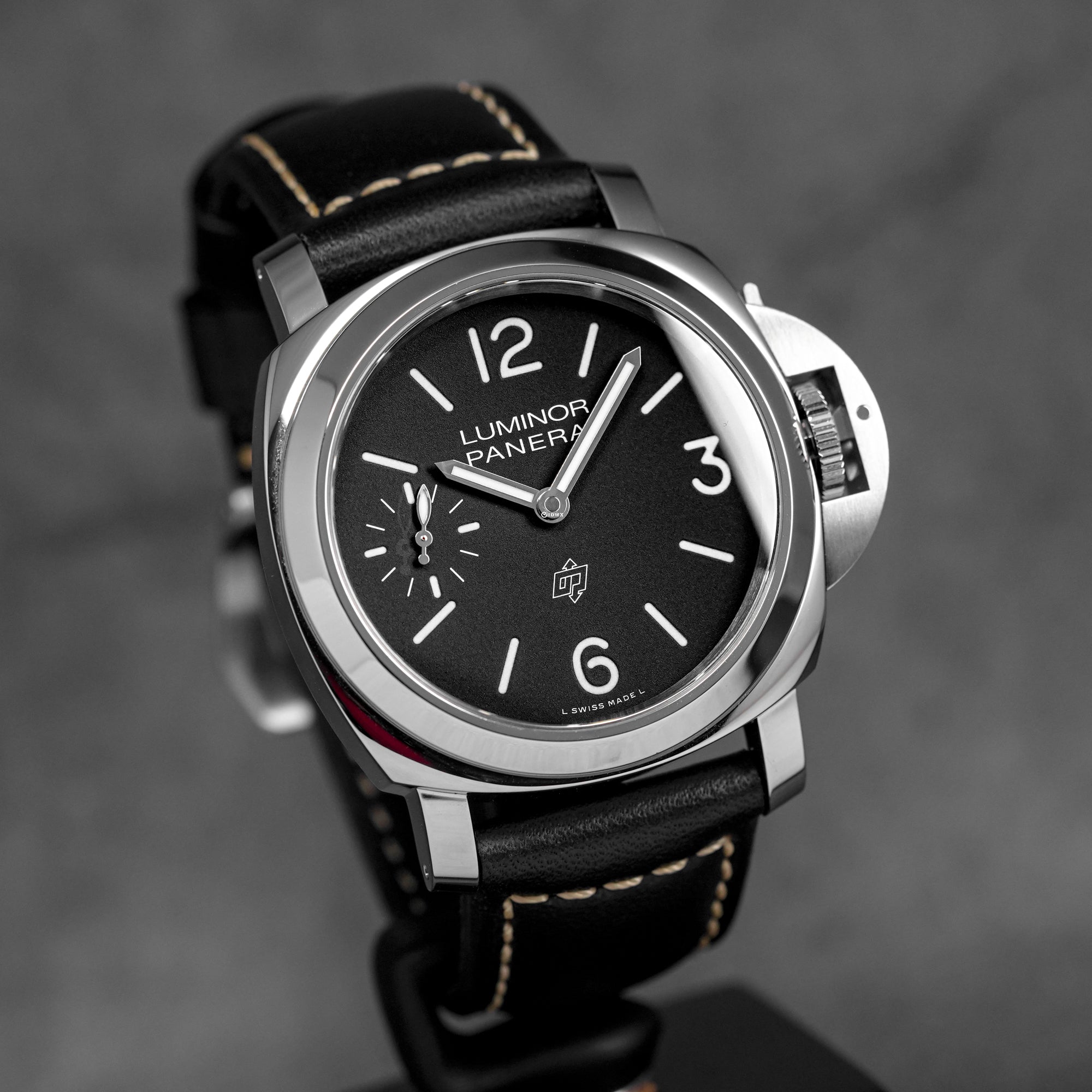 LUMINOR LOGO 44MM BLACK DIAL PAM 1084 (2021)