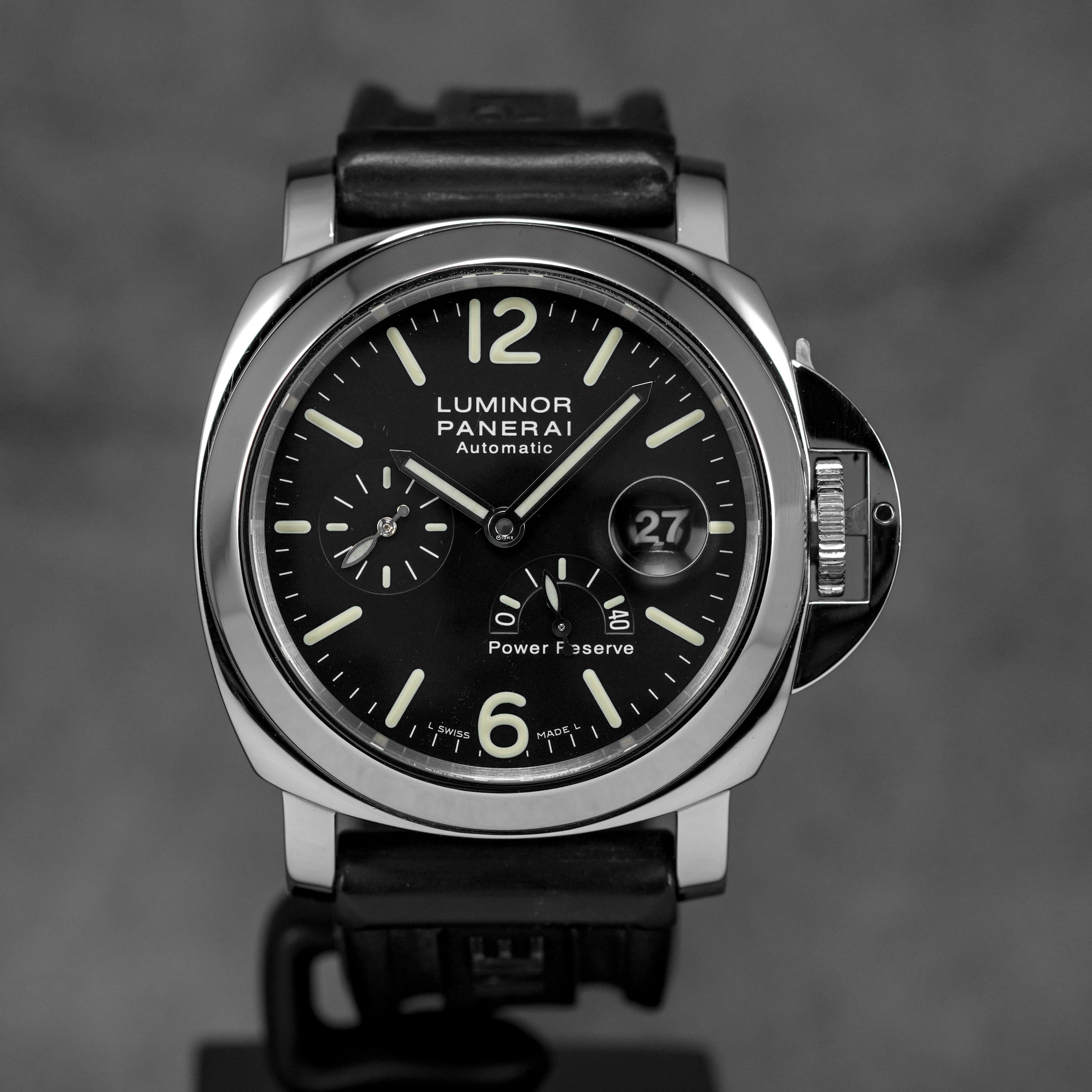 LUMINOR POWER RESERVE 44MM BLACK DIAL PAM 90 (2011)