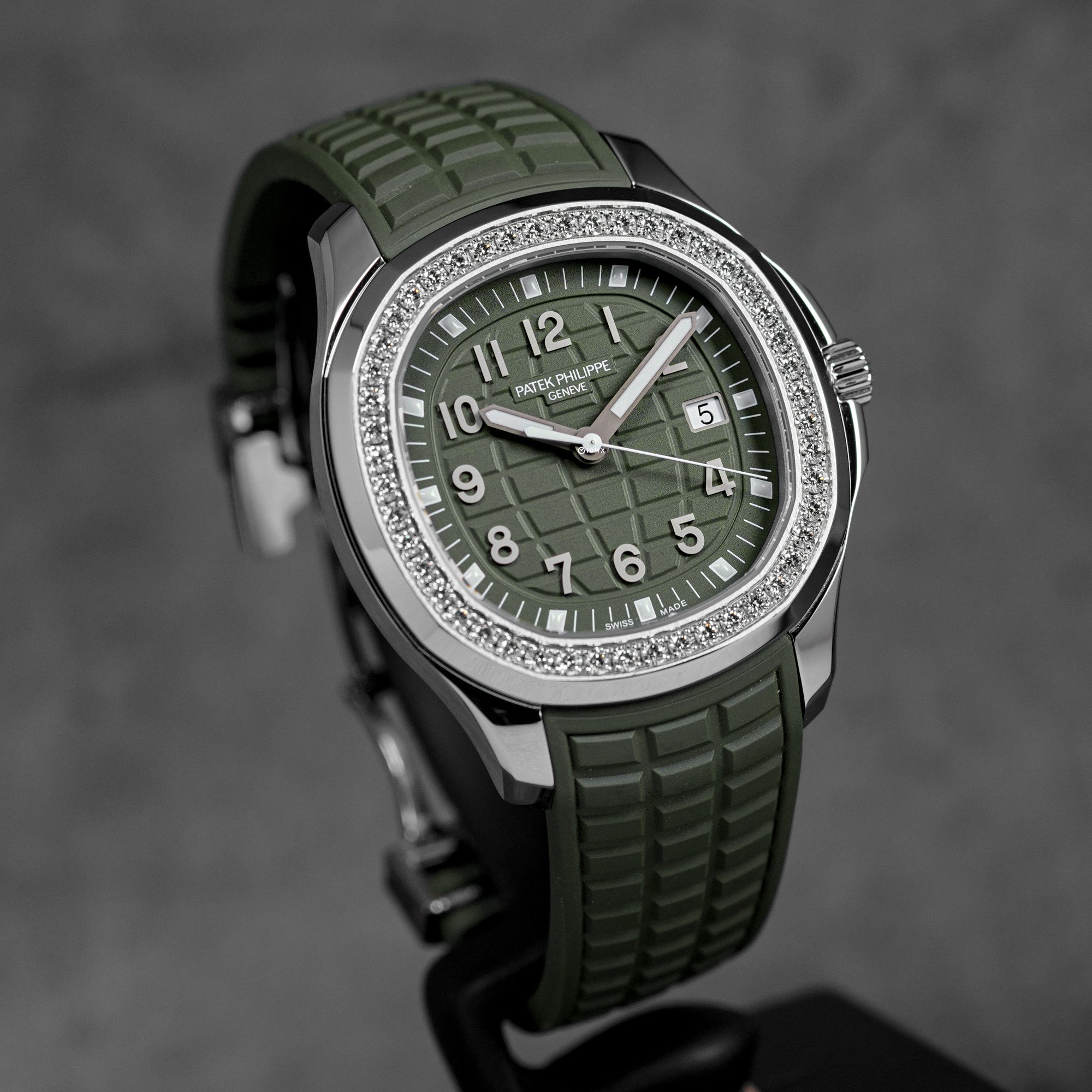 AQUANAUT LUCE 5267/200A KHAKI GREEN (2022)