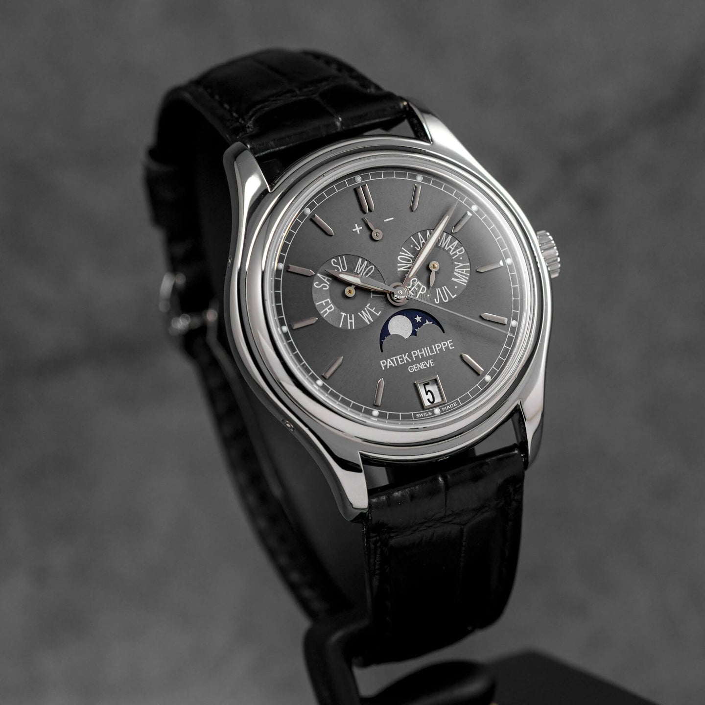 COMPLICATIONS 5146P PLATINUM ANNUAL CALENDAR GREY DIAL (2013)