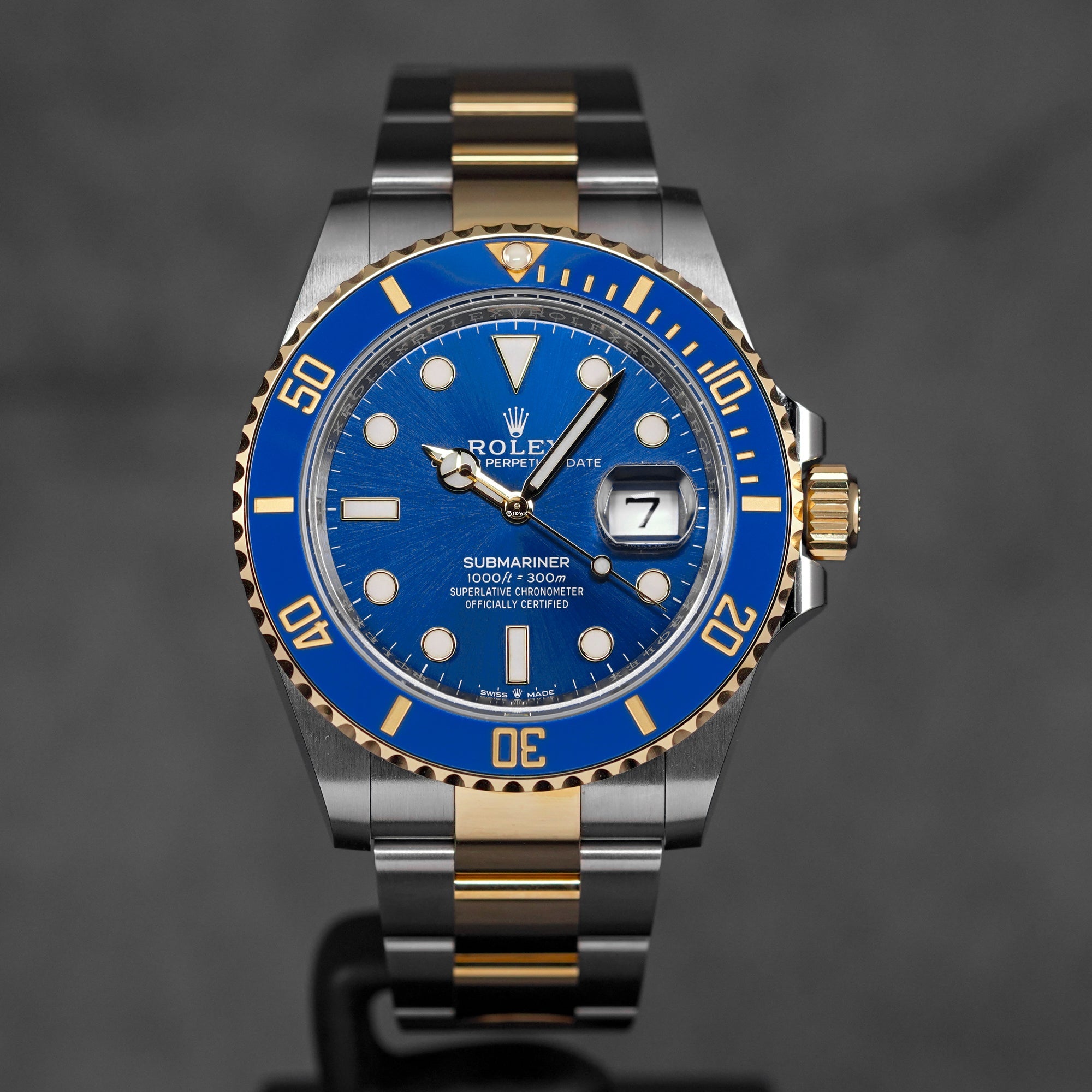 SUBMARINER DATE 41MM TWOTONE YELLOWGOLD BLUE DIAL (2021)