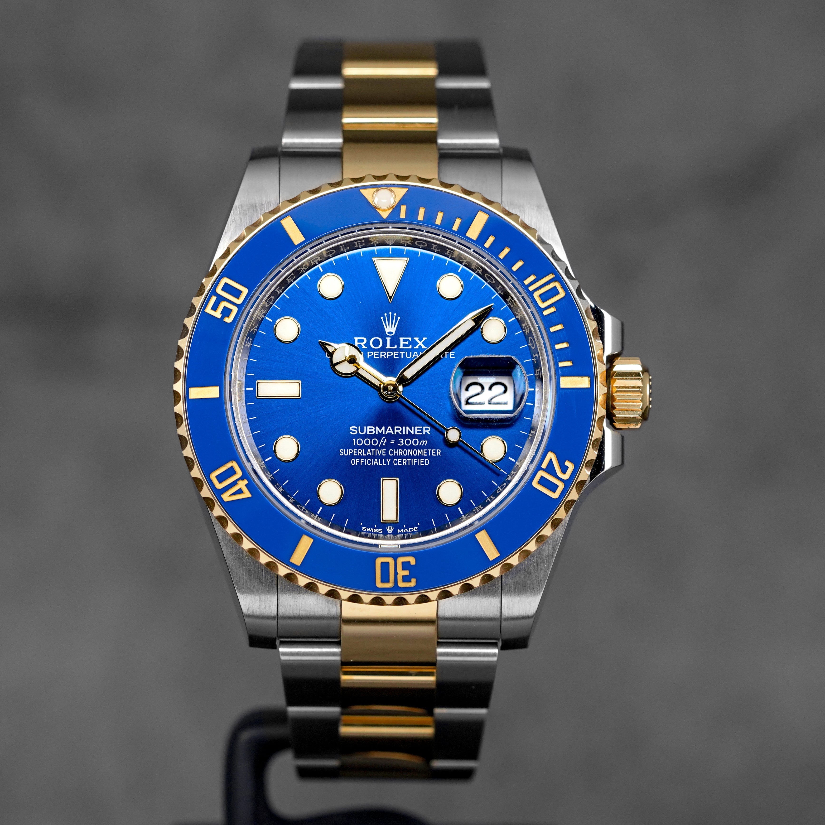 SUBMARINER DATE 41MM TWOTONE YELLOWGOLD BLUE DIAL (2022)