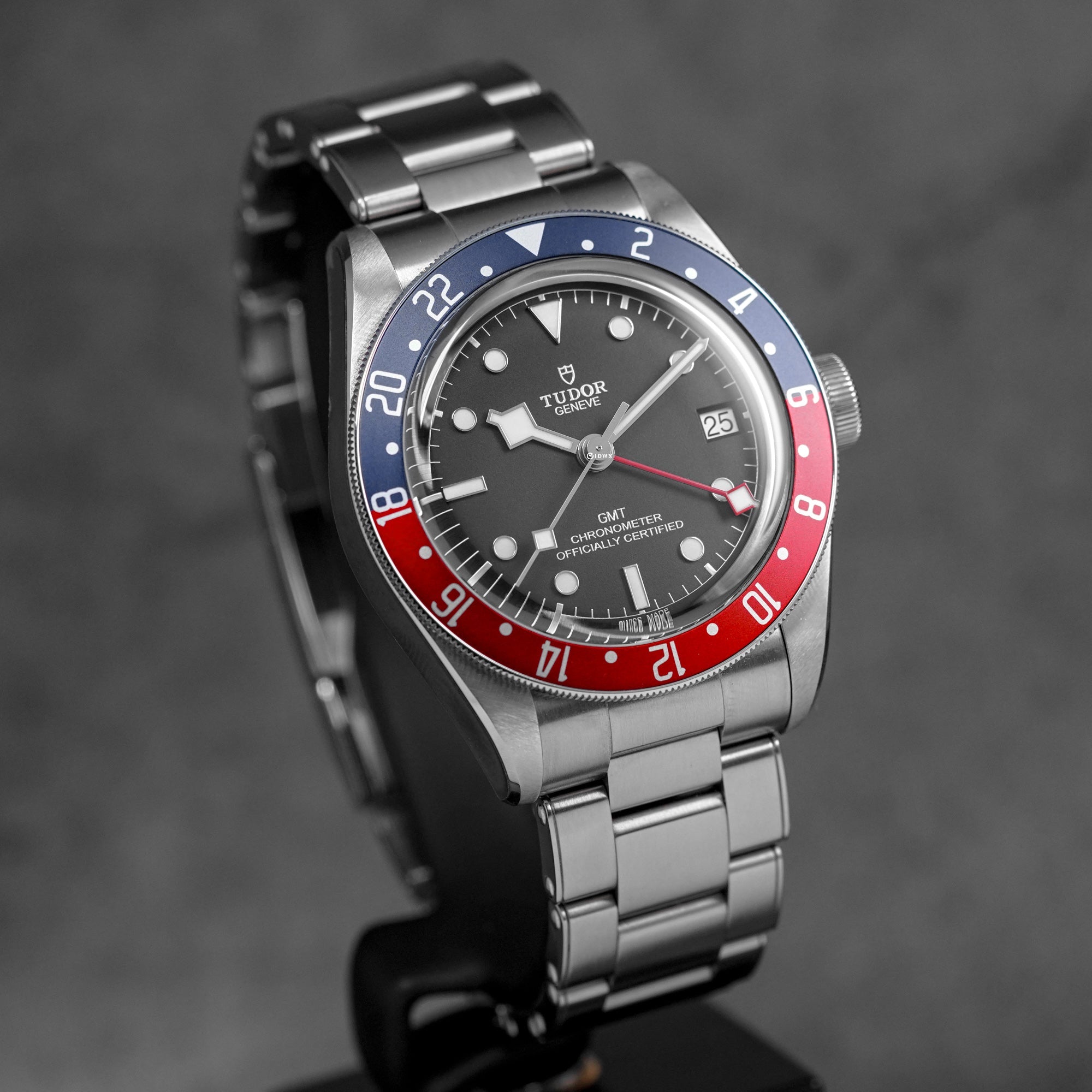 BLACK BAY 41 GMT 'PEPSI' BLACK DIAL (2024)