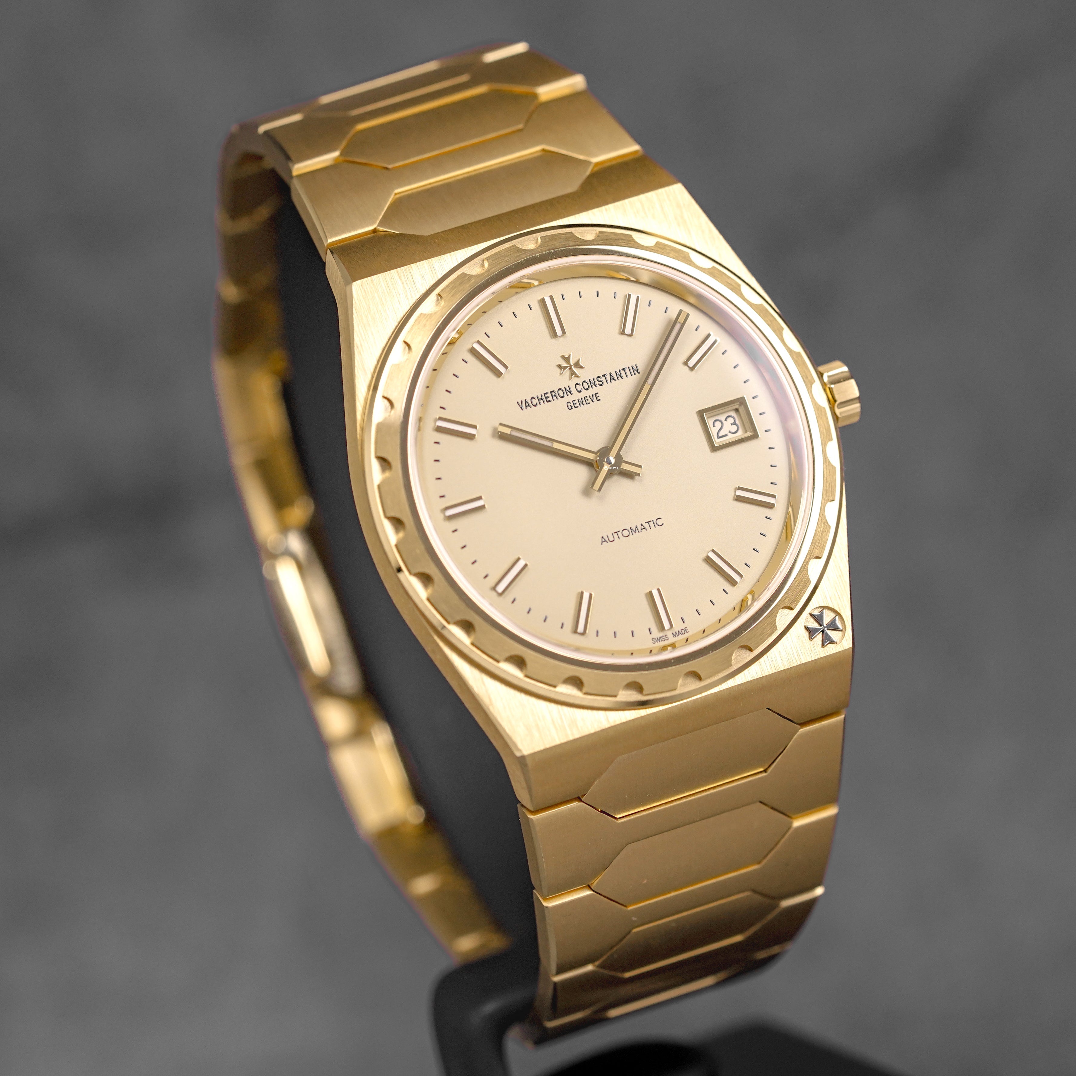 HISTORIQUES 222 YELLOWGOLD (2025)