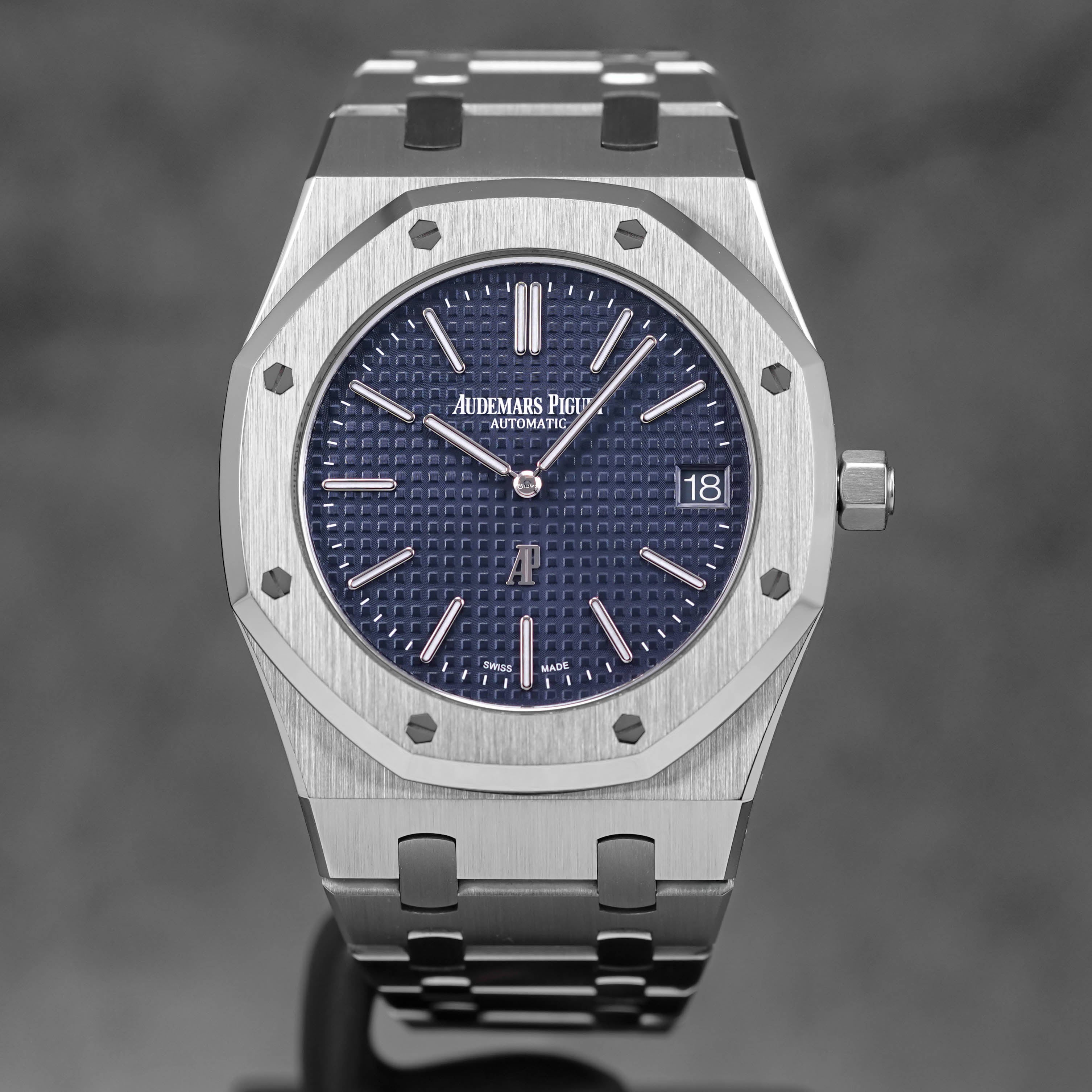 ROYAL OAK 39MM 15202 BLUE DIAL (2014)