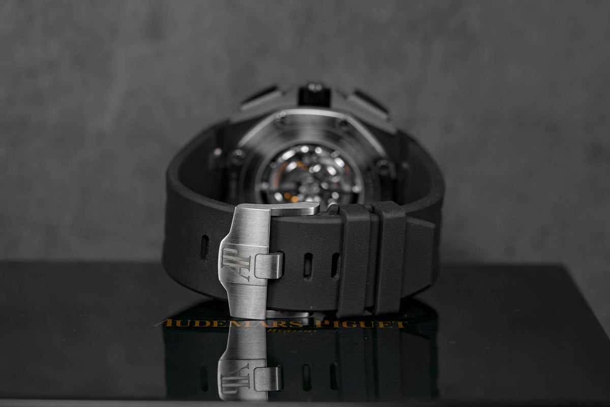 AUDEMARS PIGUET ROYAL OAK OFFSHORE CHRONOGRAPH 44MM CERAMIC BLACK (2019 ...