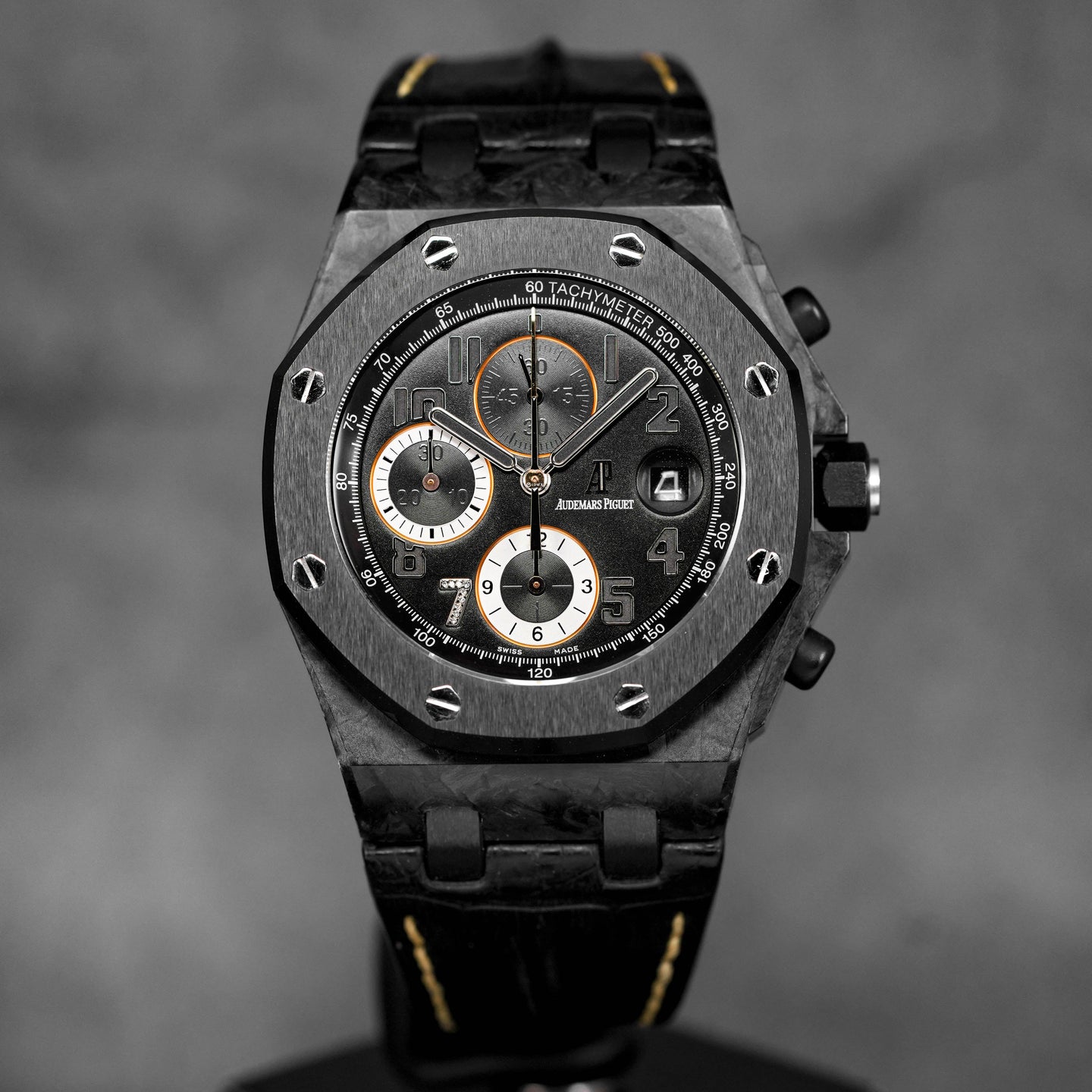 ROYAL OAK OFFSHORE CHRONOGRAPH 42MM 'GINZA 7' FORGED CARBON CERAMIC BEZEL LIMITED EDITION (2013)