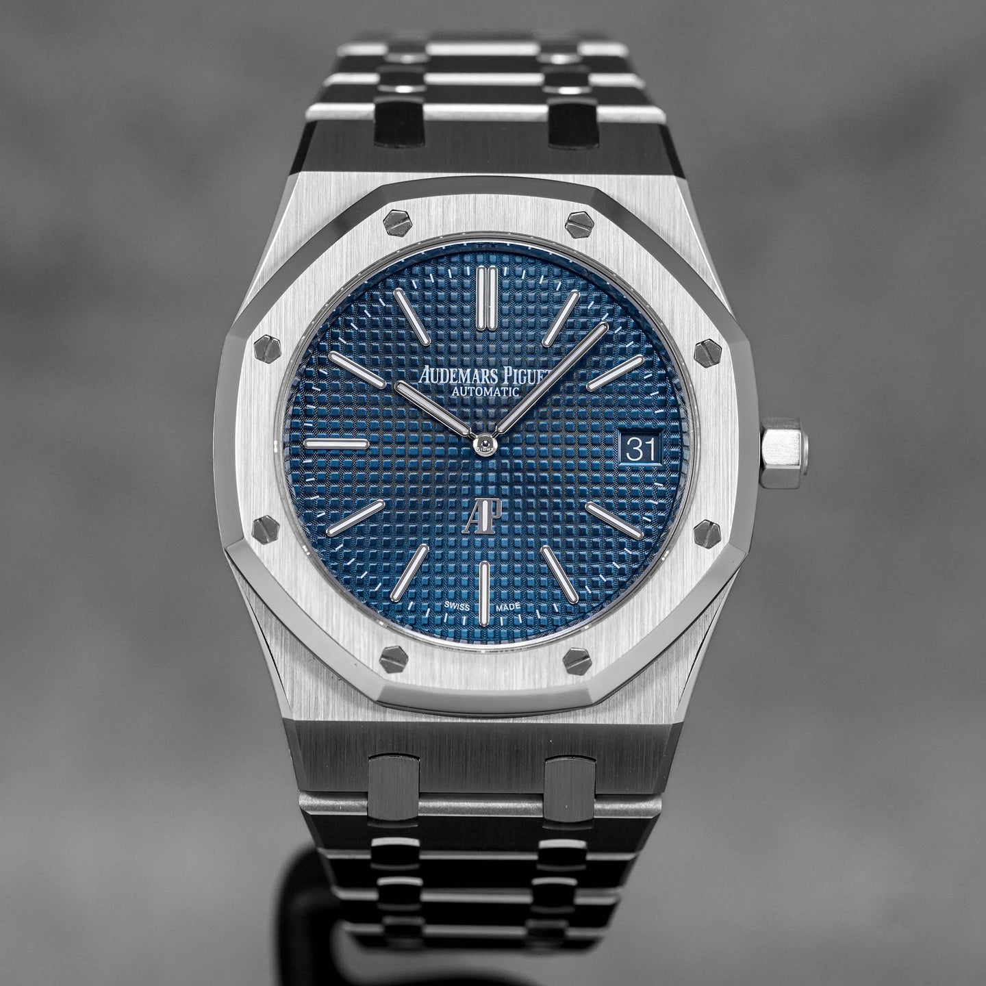 ROYAL OAK JUMBO 39MM 15202 BLUE DIAL (2019)