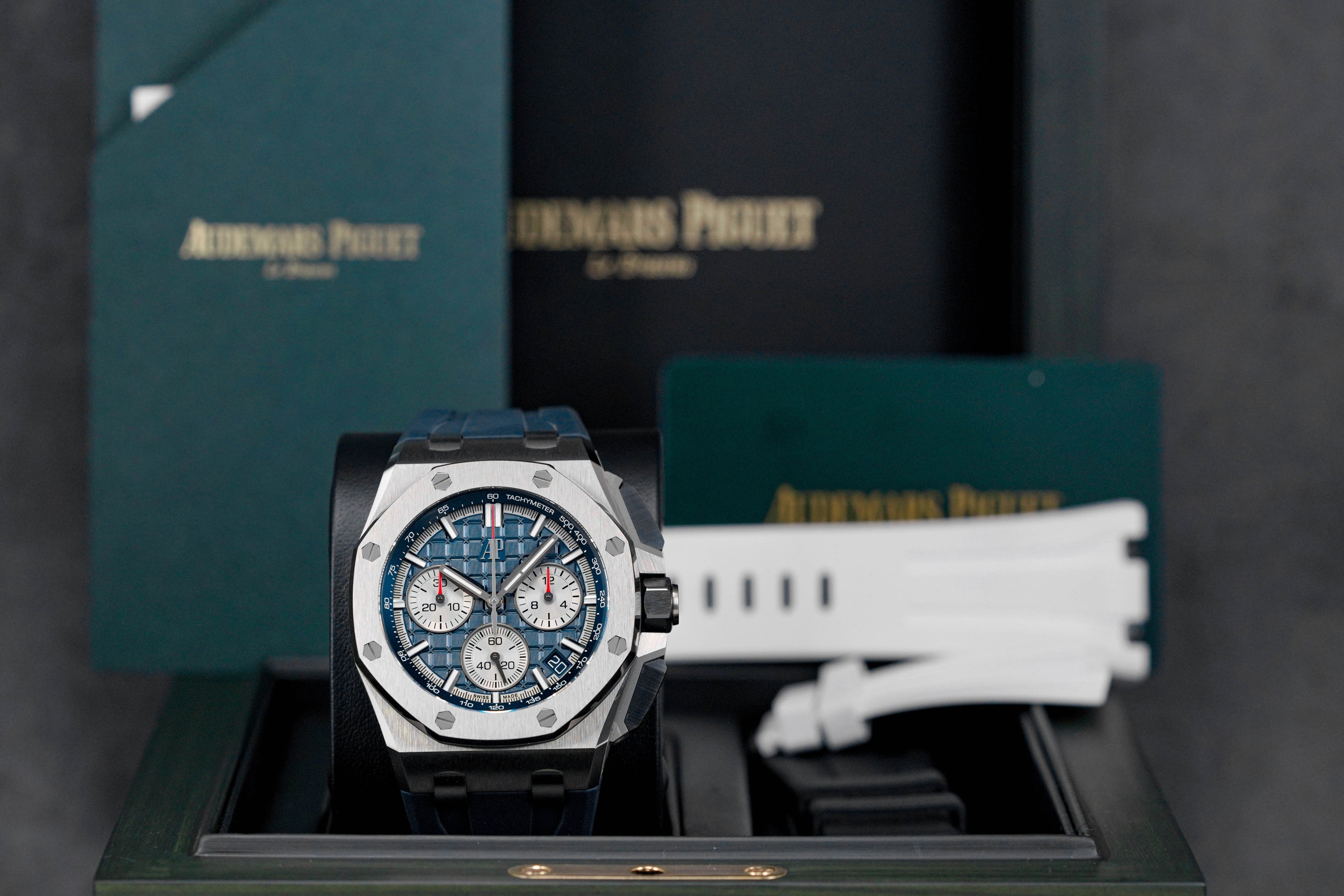 AUDEMARS PIGUET ROYAL OAK OFFSHORE CHRONOGRAPH 43MM TITANIUM BLUE