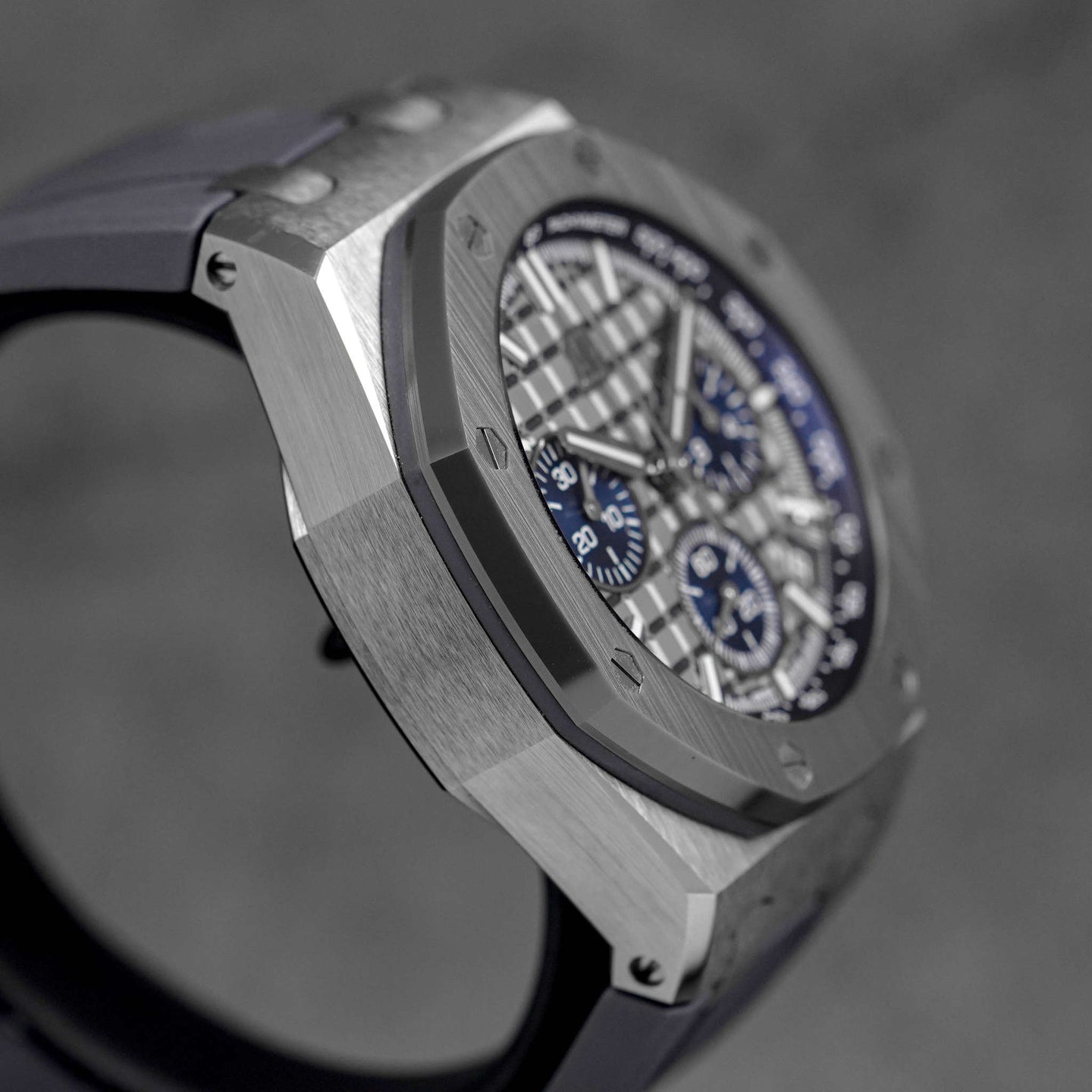 Harga Audemars Piguet Royal Oak Offshore Grey