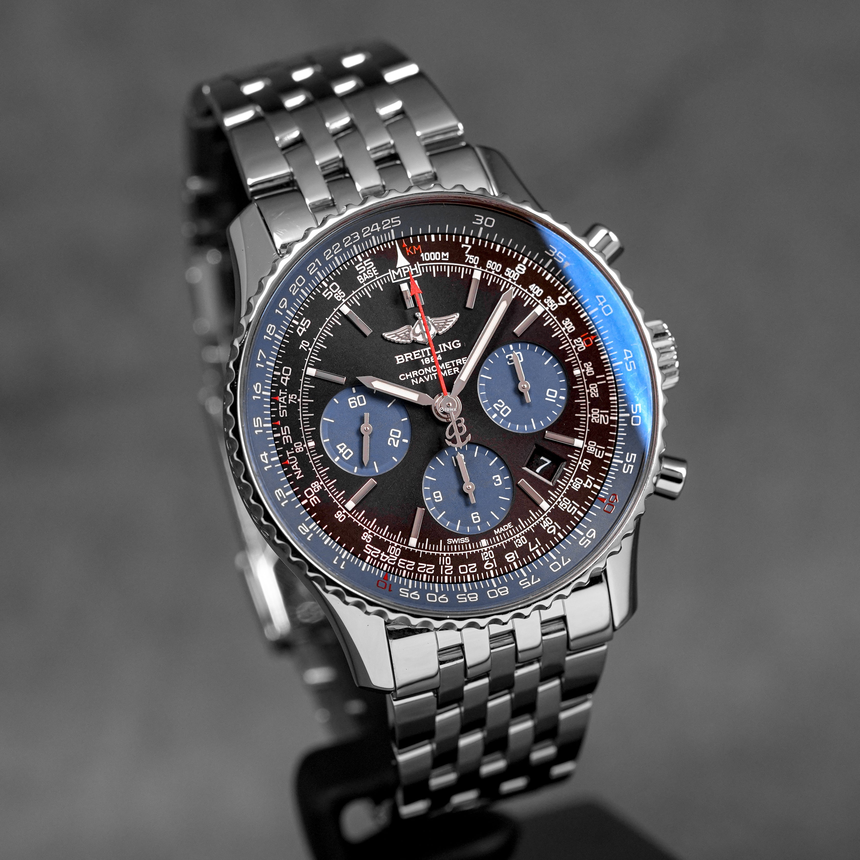 NAVITIMER B01 CHRONOGRAPH 43MM BLACK-BLUE DIAL LIMITED EDITION (WATCH & BOX)
