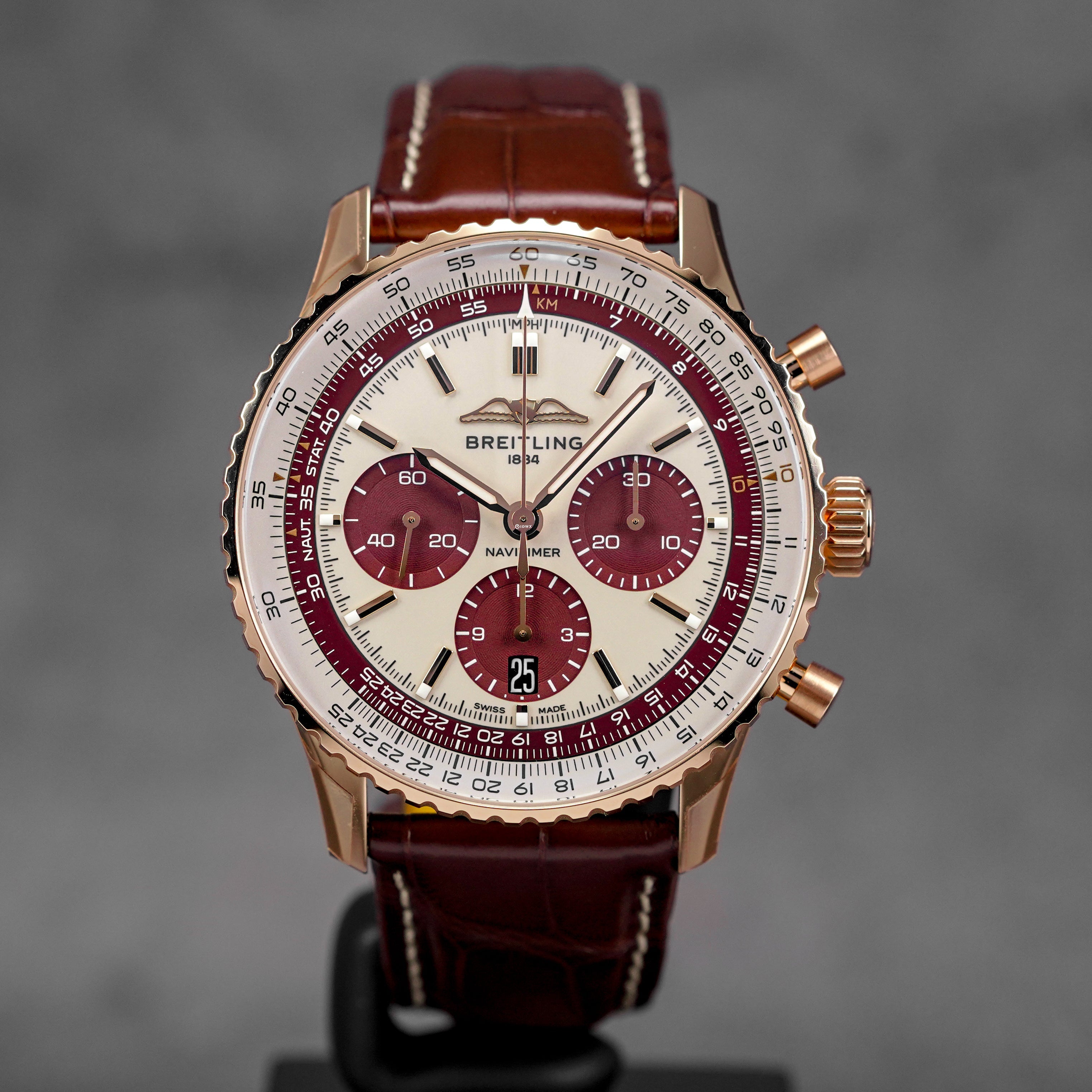 NAVITIMER B01 CHRONOGRAPH ROSEGOLD 43MM 'THE TIME PLACE 25TH ANNIVERSARY' LIMITED EDITION (2025)