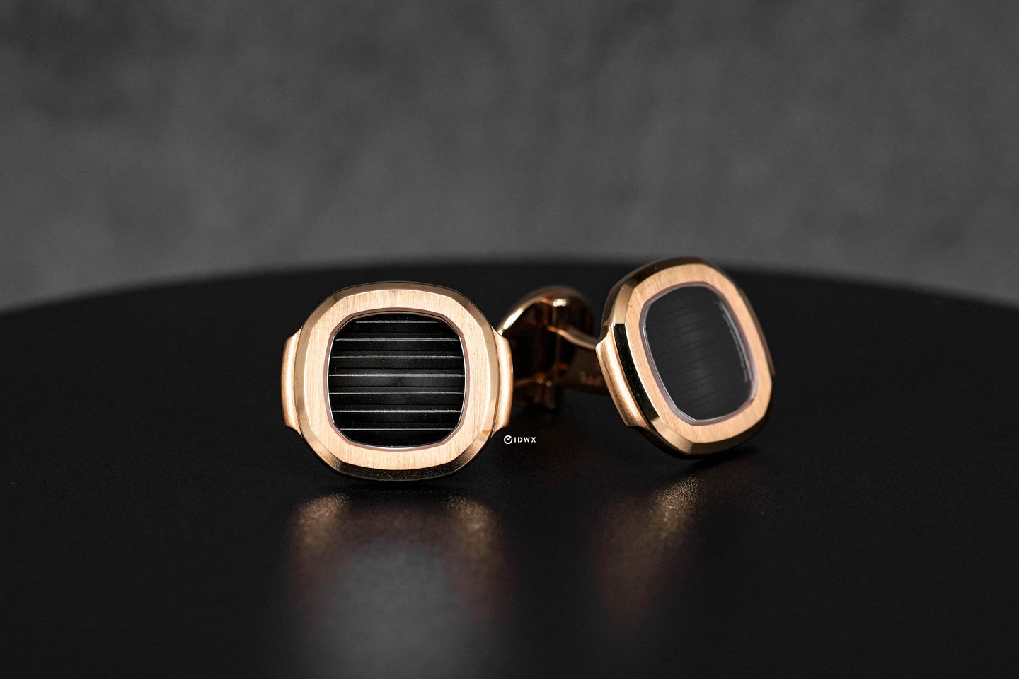 NAUTILUS ROSEGOLD CUFF LINKS