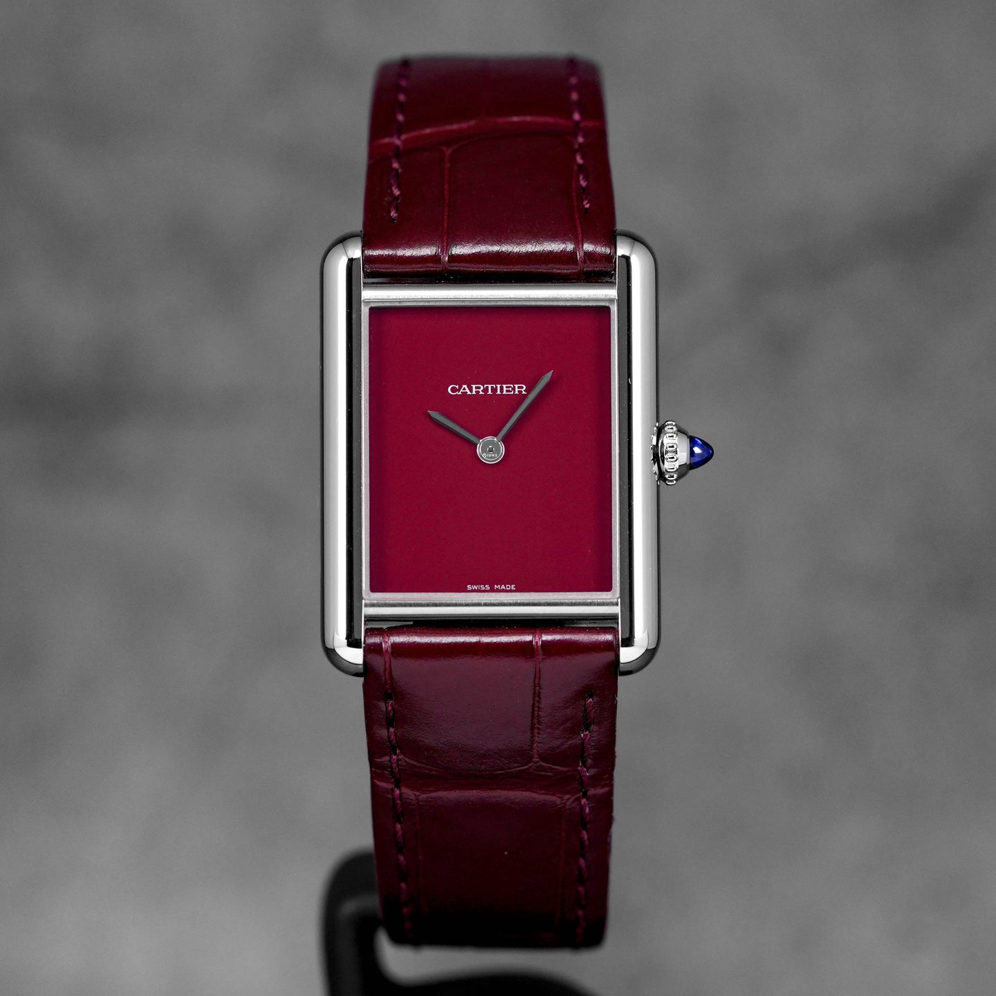 TANK MUST L RED CLARET DIAL (2024)