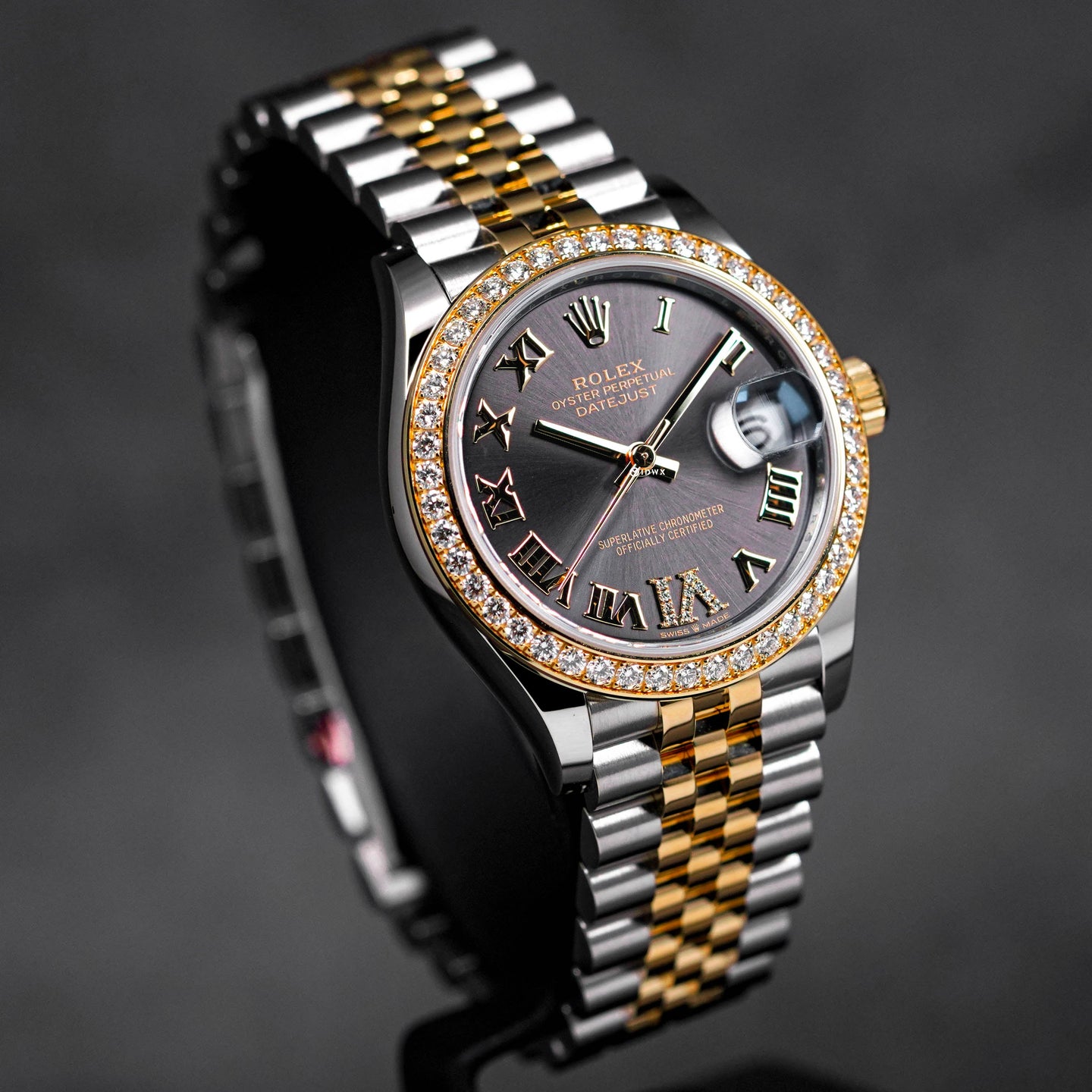 DATEJUST 31MM TWOTONE YELLOWGOLD DIAMOND RING RHODIUM ROMAN DIAL DIAMOND ON VI (2022)